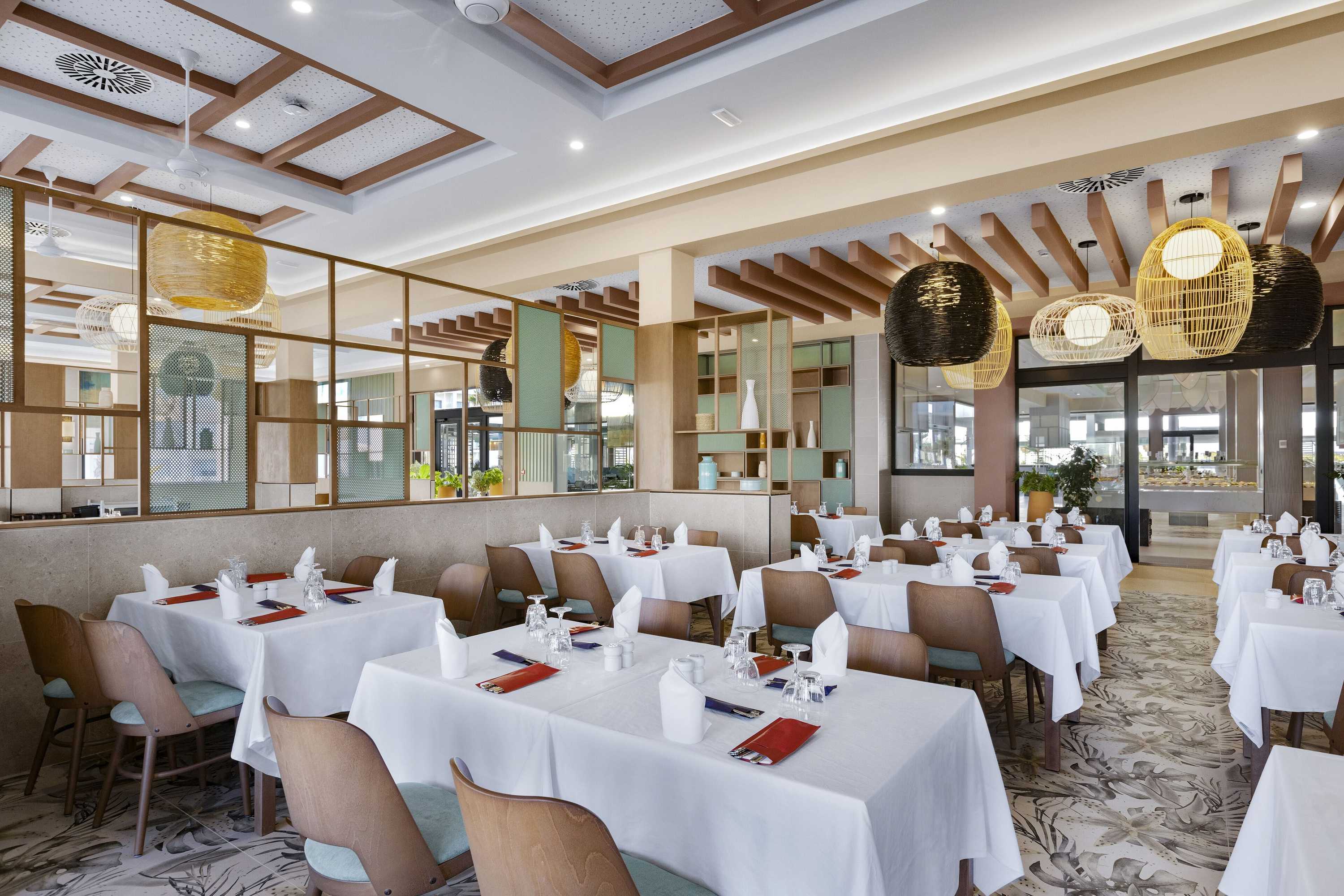 Gift card for Hotel Riu Palace Santa Maria - All Inclusive Gift card for Hotel Riu Palace Santa Maria - All Inclusive