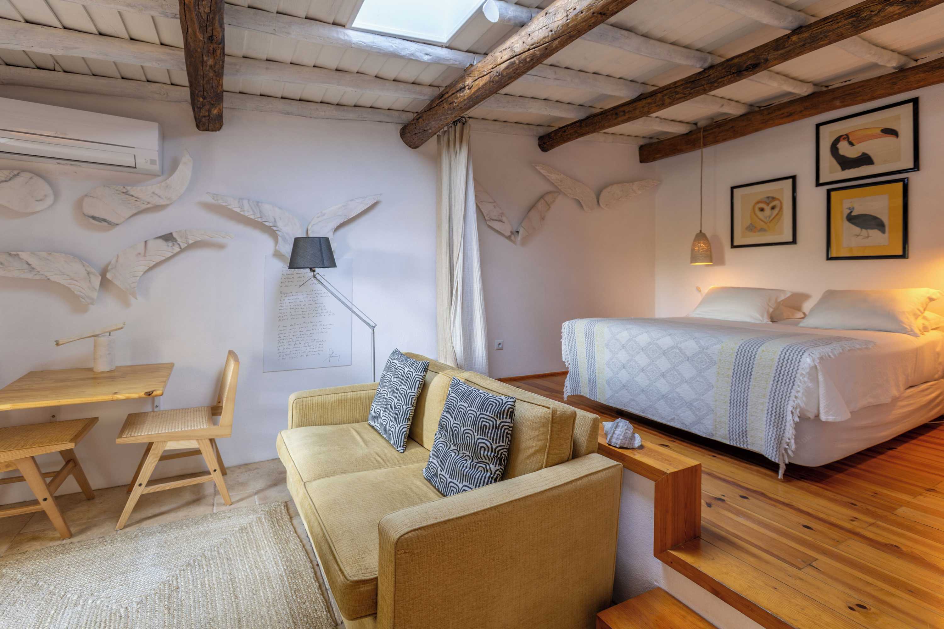 Gift card for Quinta do Barrieiro - Art Selection by Maria Leal da Costa