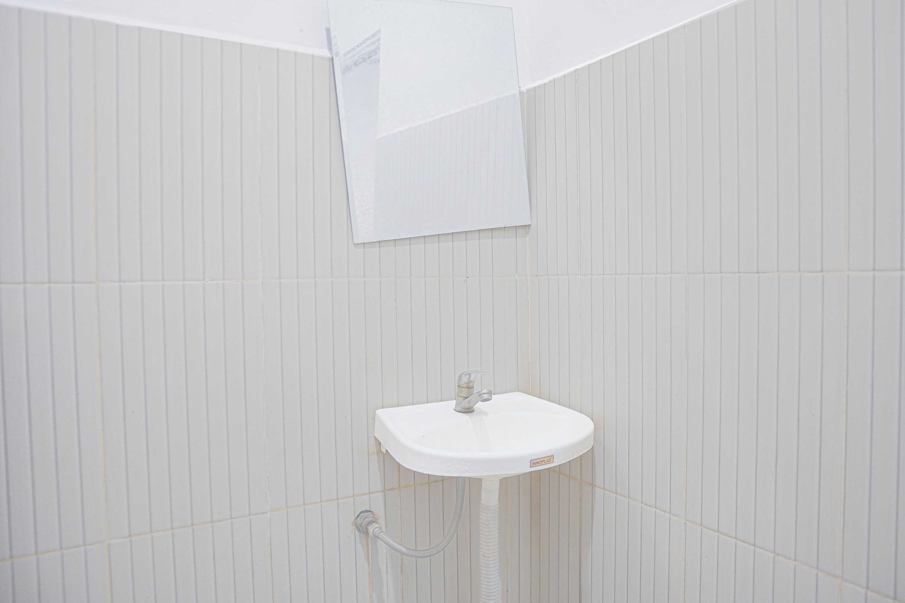 Gift card for Hotel O Near Transmart Padang Formerly Sulaiman Residence