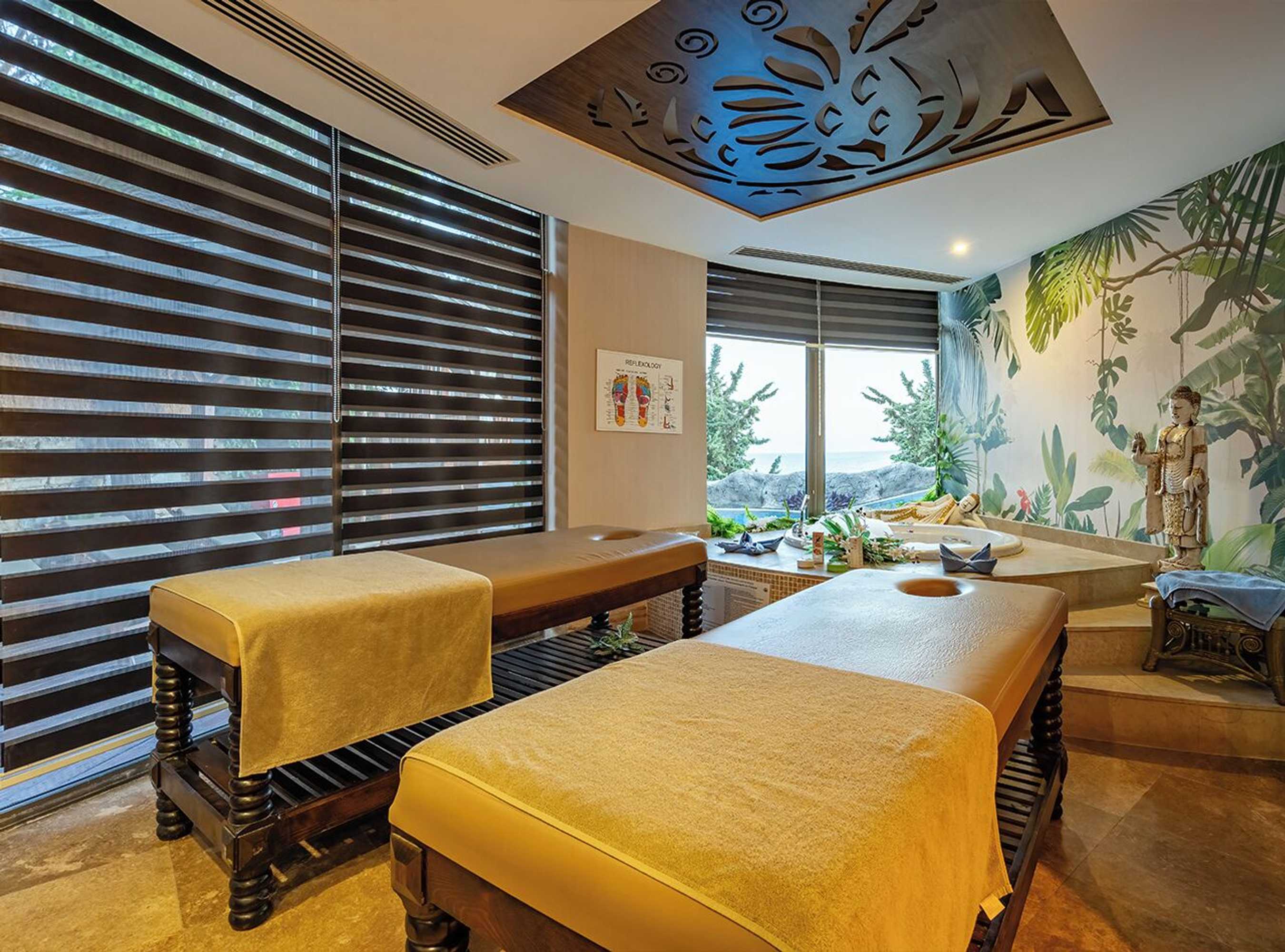 Gift card for Sunrise Queen Hotel