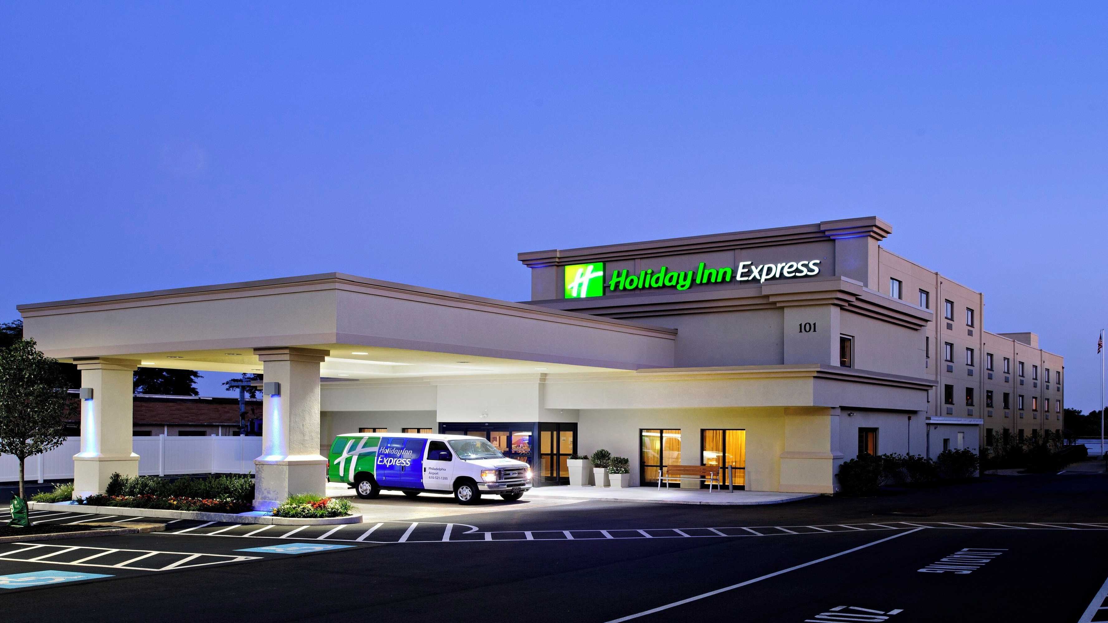 Gift card for Holiday Inn Express Philadelphia Airport by Ihg Gift card for Holiday Inn Express Philadelphia Airport by Ihg