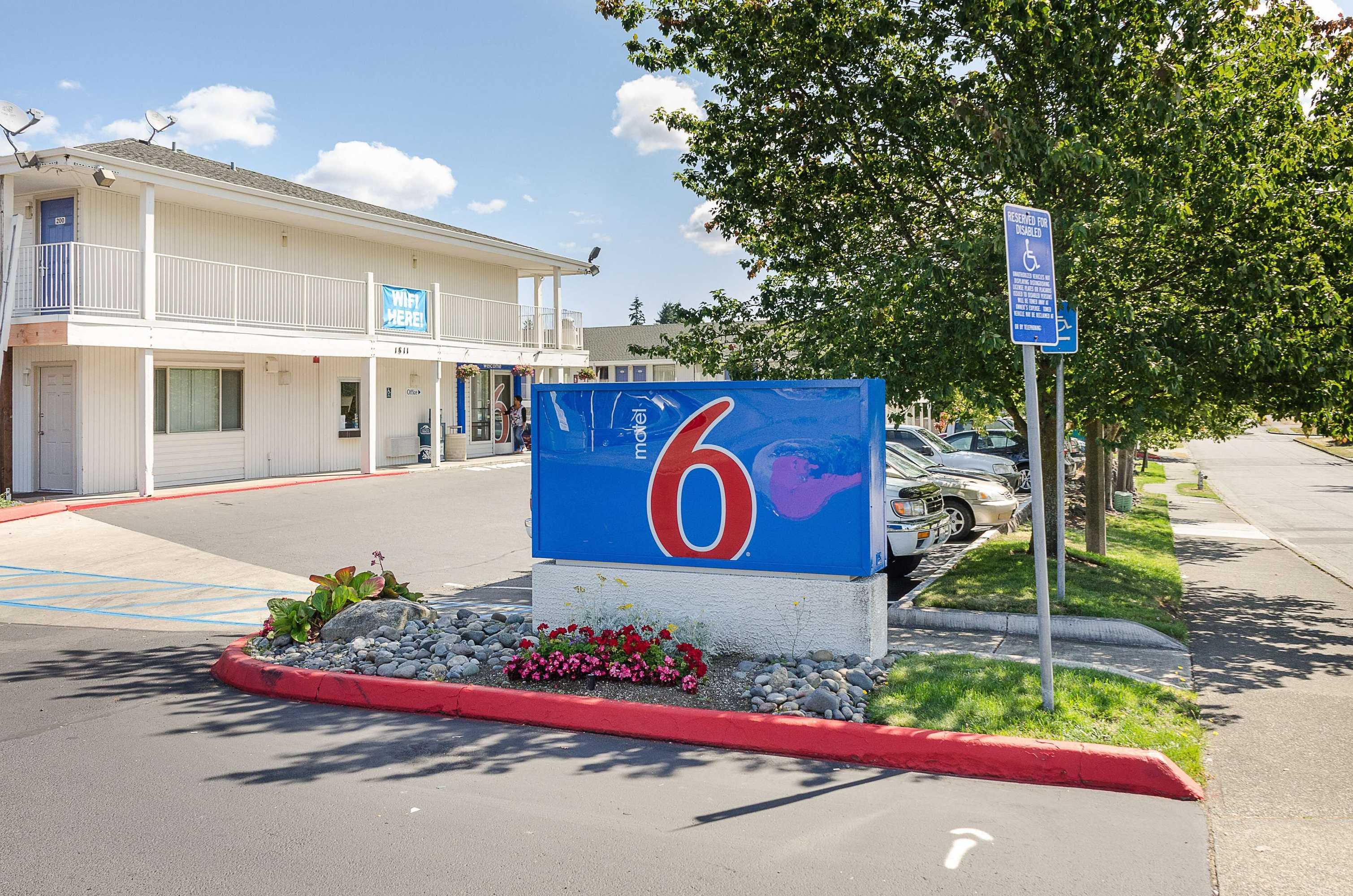 Gift card for Motel 6 Tacoma, WA - South Gift card for Motel 6 Tacoma, WA - South
