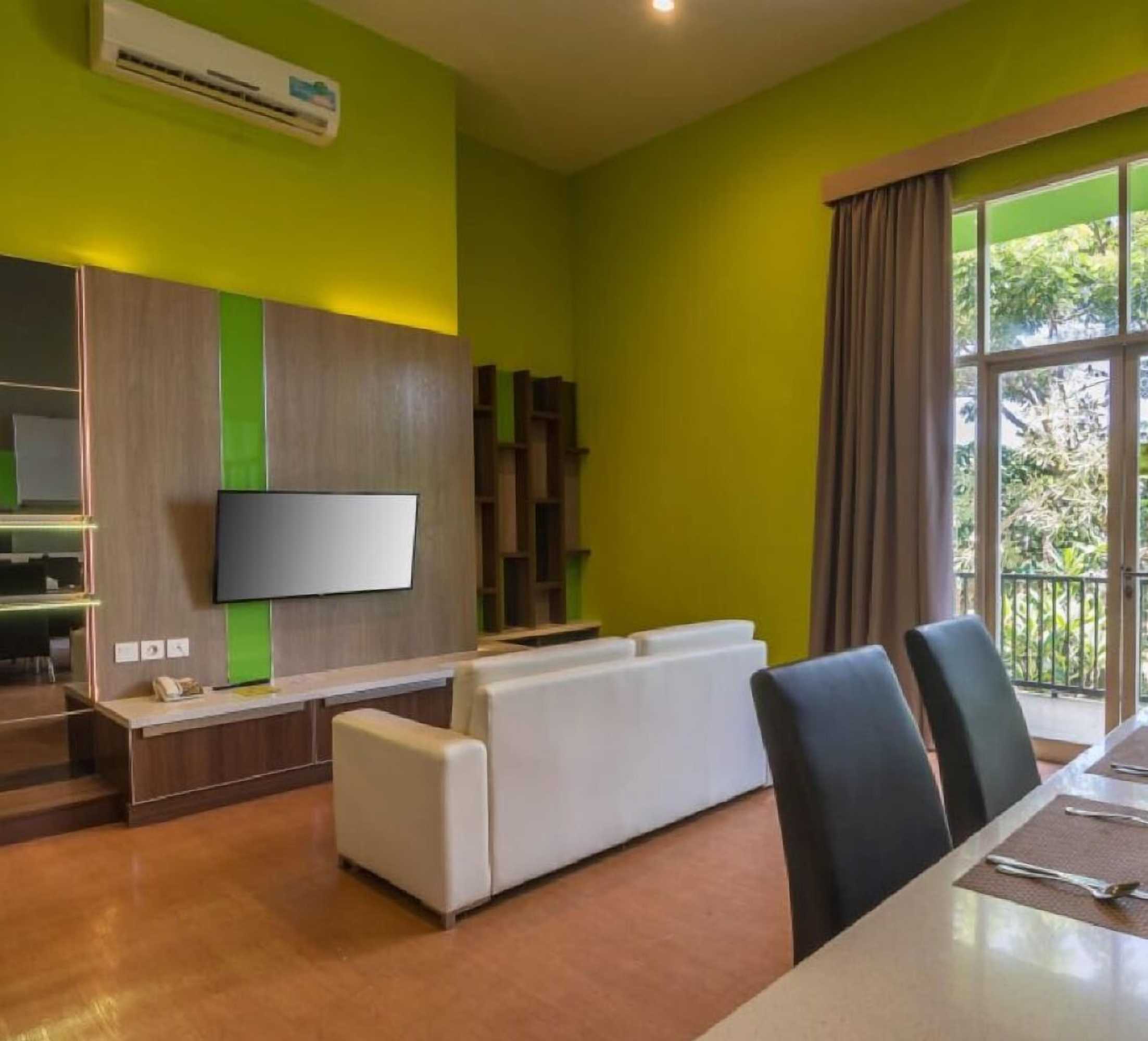 Gift card for Maxonehotels.com Resort Makassar Gift card for Maxonehotels.com Resort Makassar