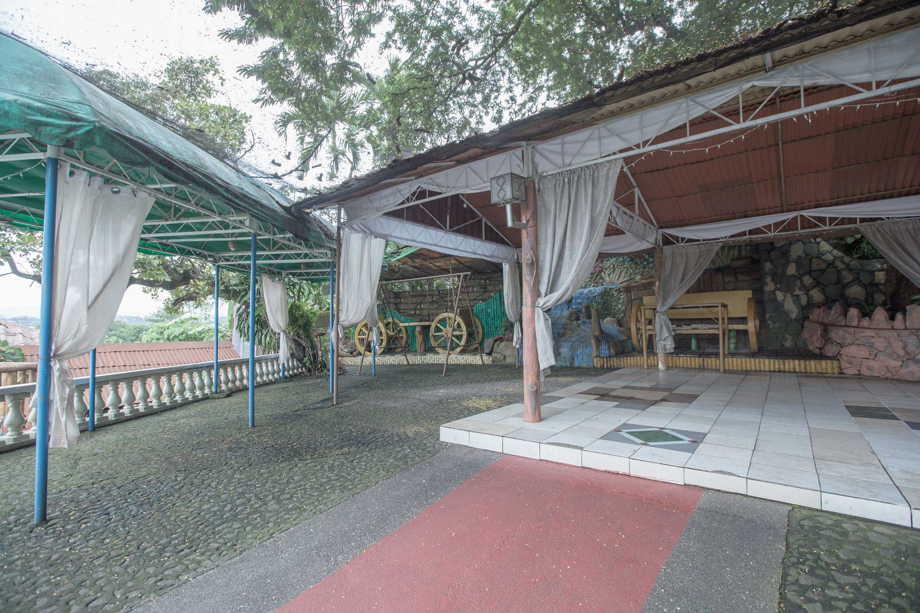 Gift card for Oyo 588 Sunrock Resort