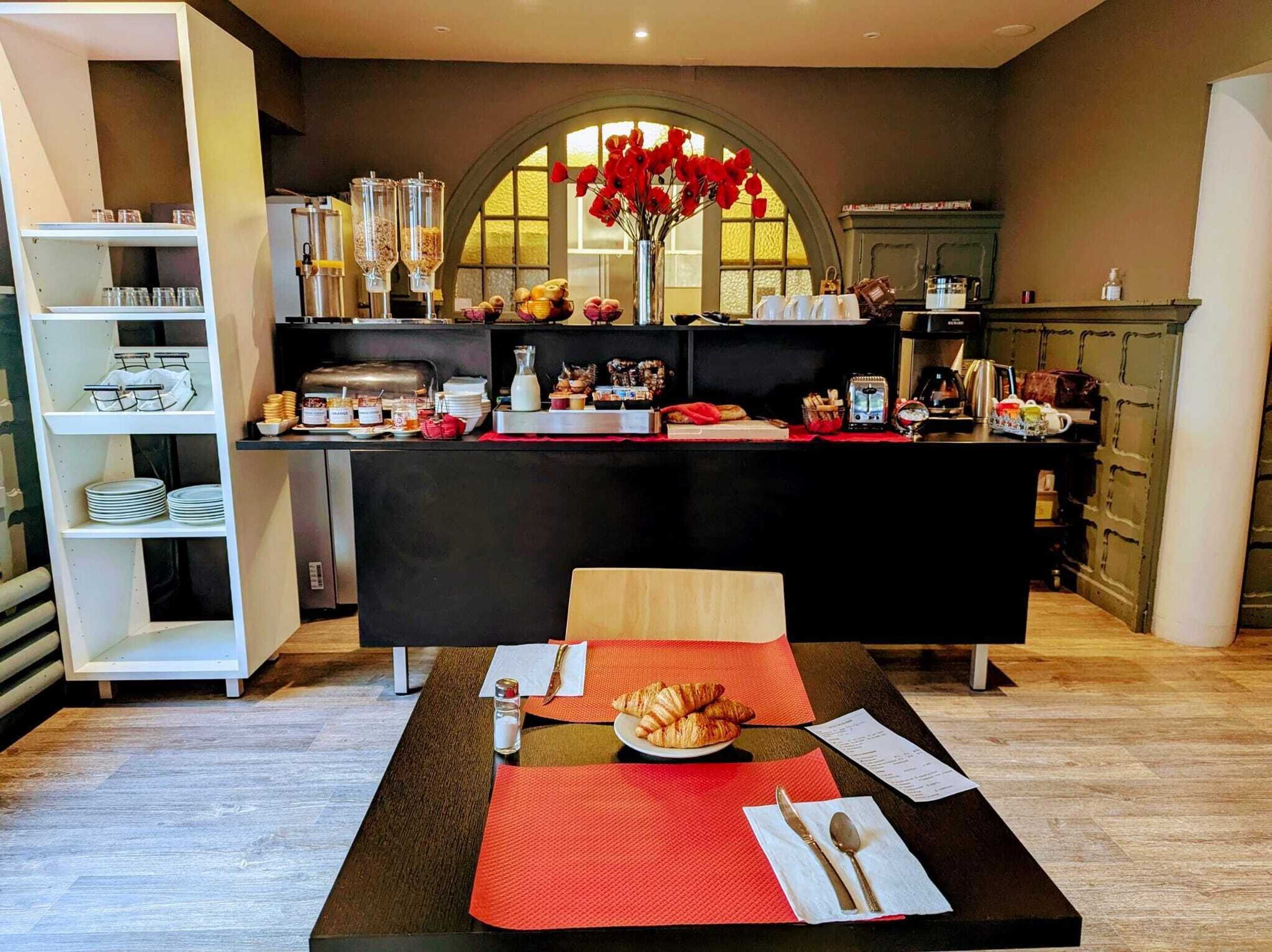 Gift card for Le Comte Rouge