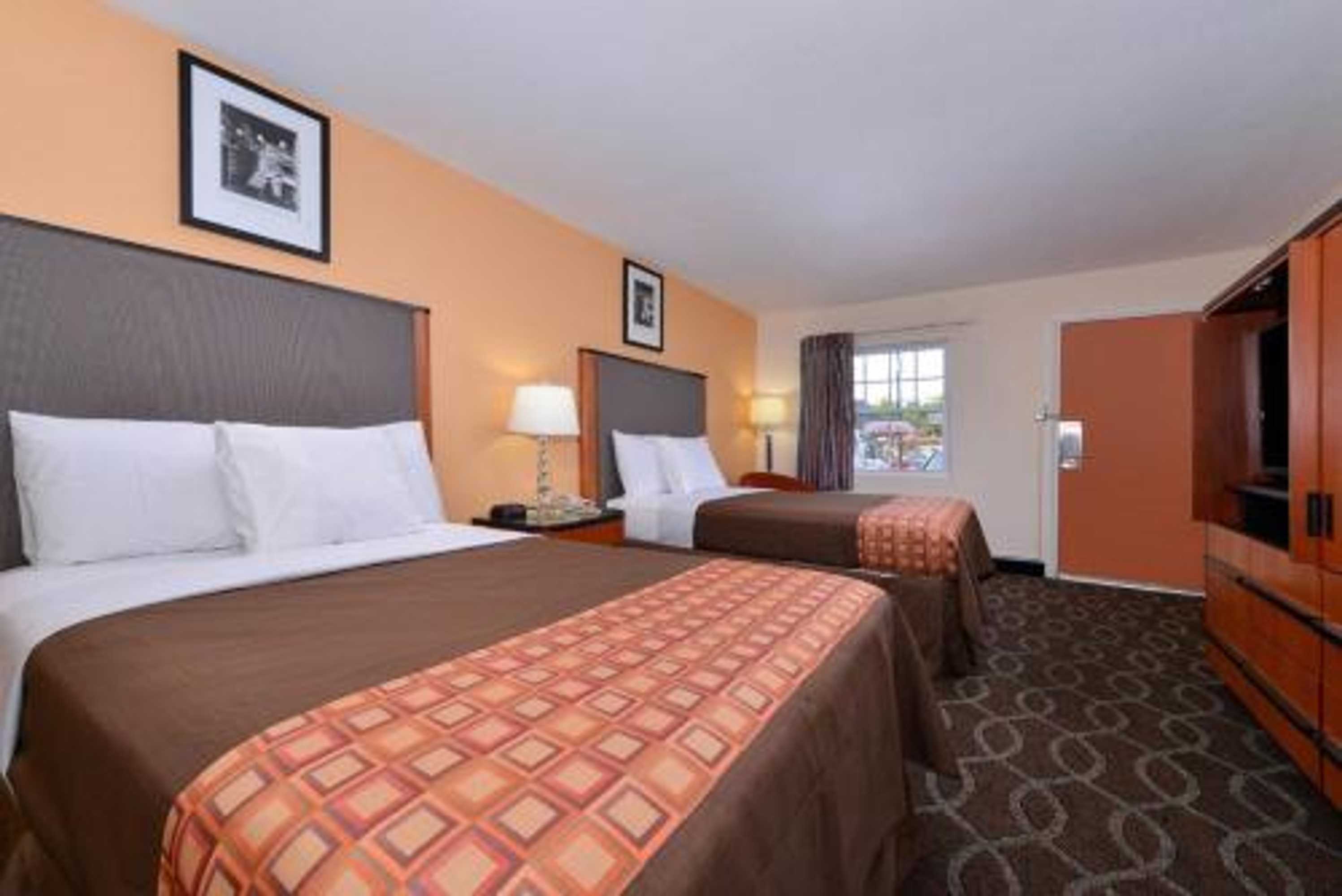Gift card for Media Inn & Suites Gift card for Media Inn & Suites