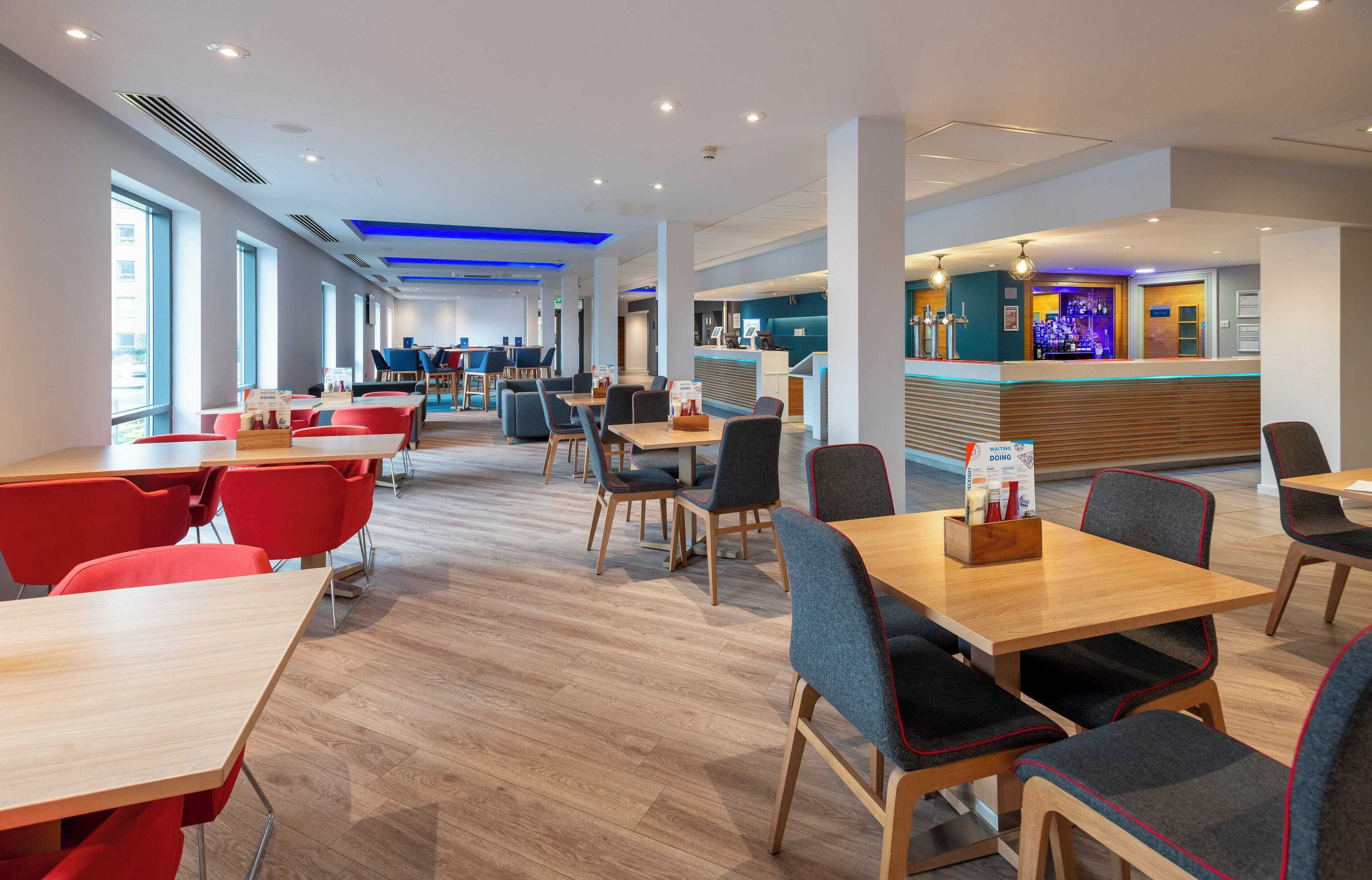 Gift card for Holiday Inn Express Stevenage by Ihg Gift card for Holiday Inn Express Stevenage by Ihg