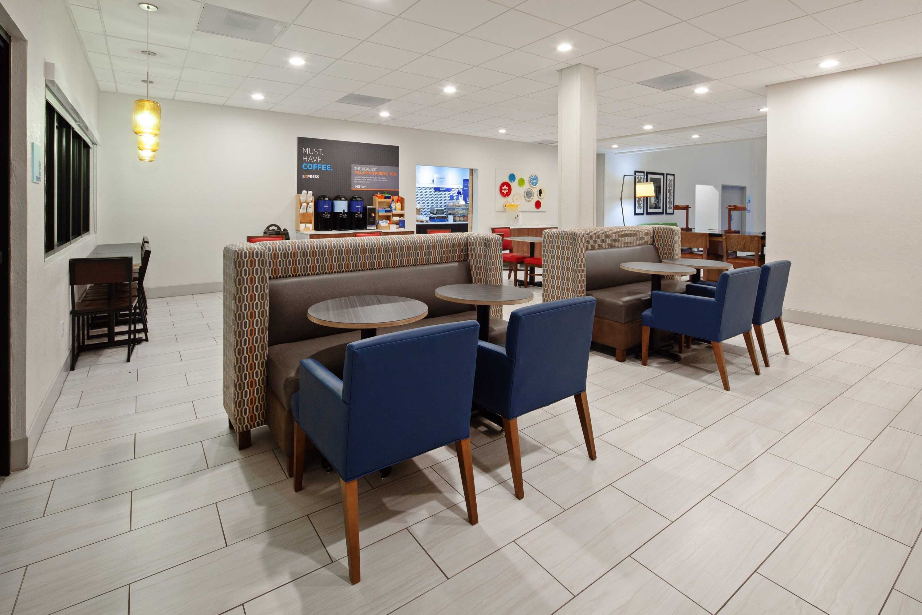 Gift card for Holiday Inn Express & Suites Rancho Mirage - Palm Spgs Area by Ihg Gift card for Holiday Inn Express & Suites Rancho Mirage - Palm Spgs Area by Ihg