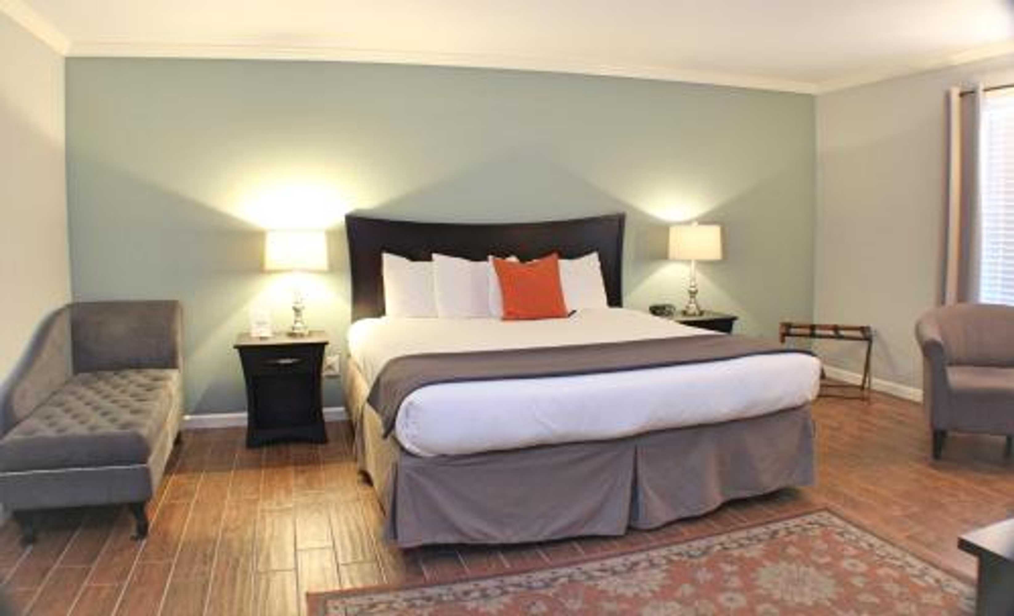 Gift card for The Dahlonega Square Hotel & Villas Gift card for The Dahlonega Square Hotel & Villas