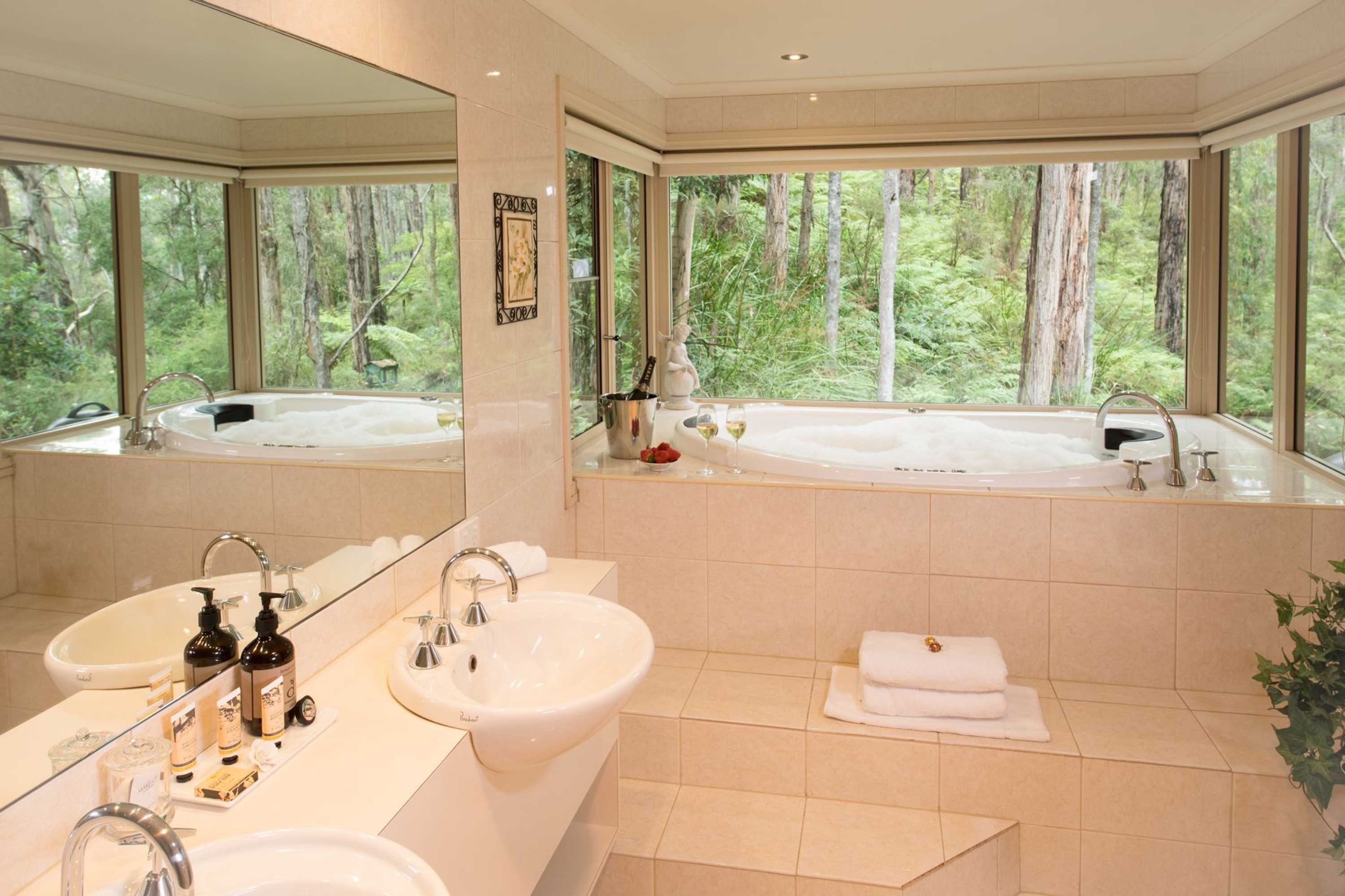 Gift card for Myers Creek Cascades Luxury Cottages Gift card for Myers Creek Cascades Luxury Cottages