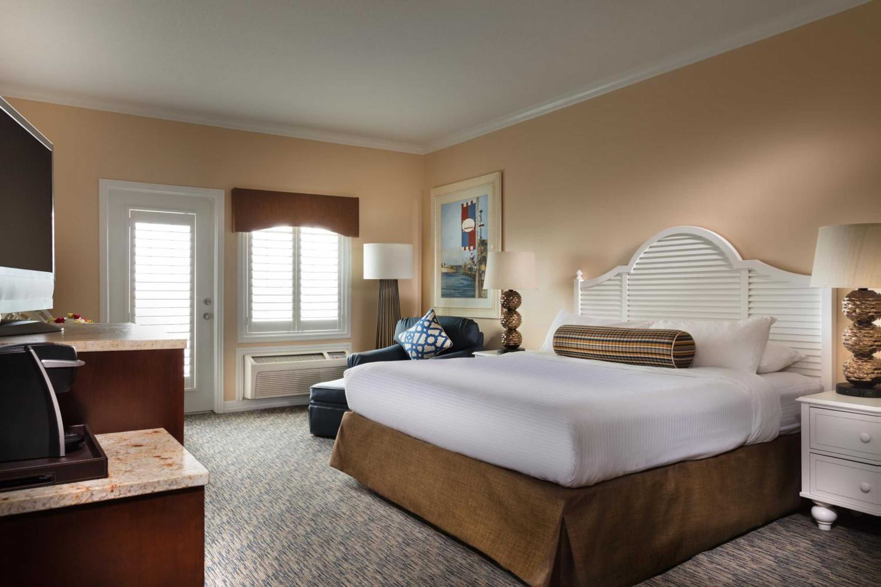Gift card for Kemah Boardwalk Inn Gift card for Kemah Boardwalk Inn