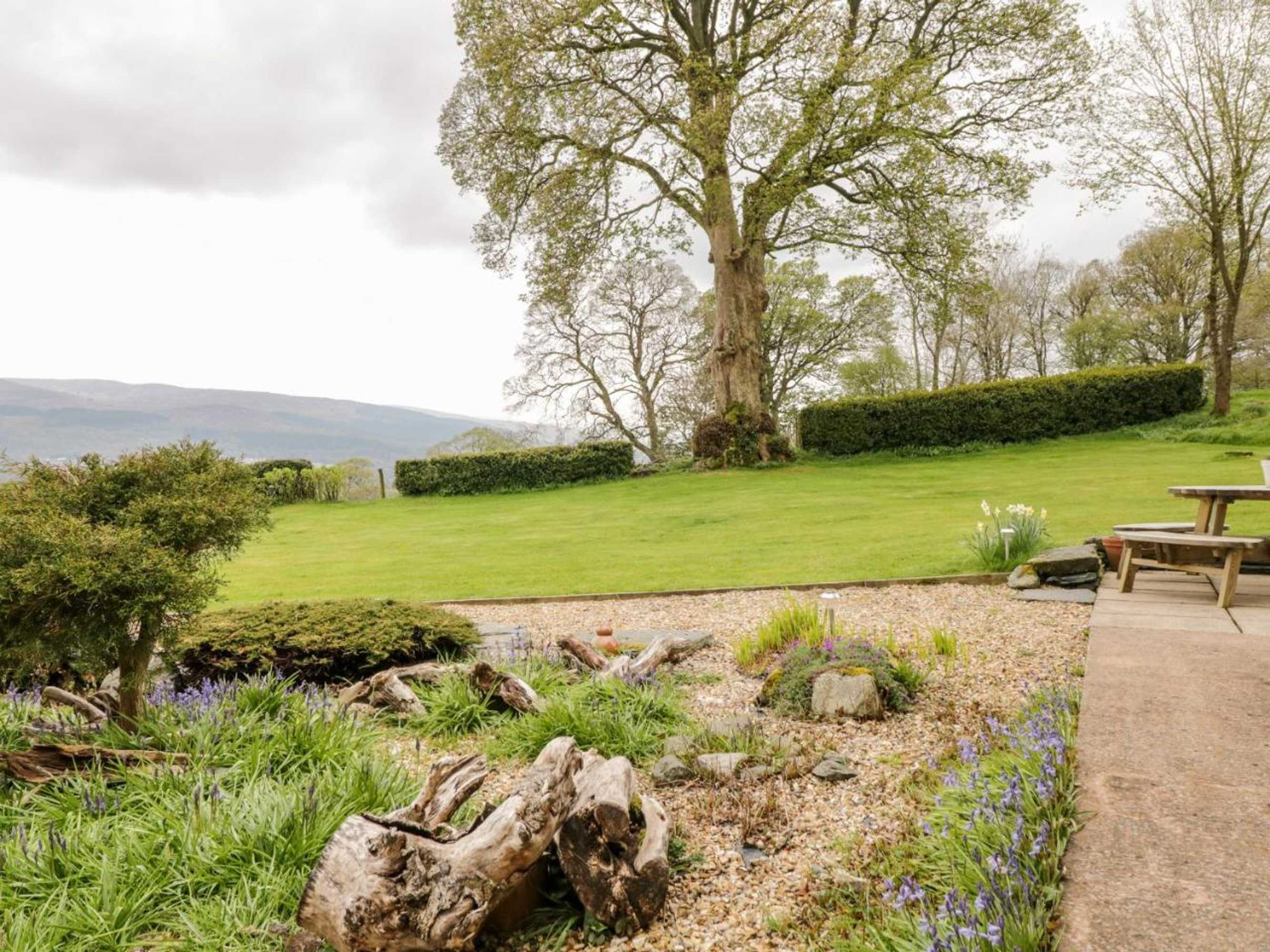 Gift card for Groes Lwyd