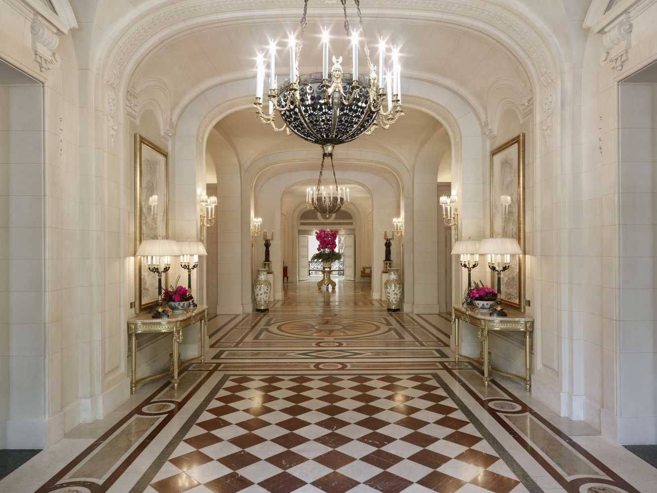 Gift card for Shangri-La Paris