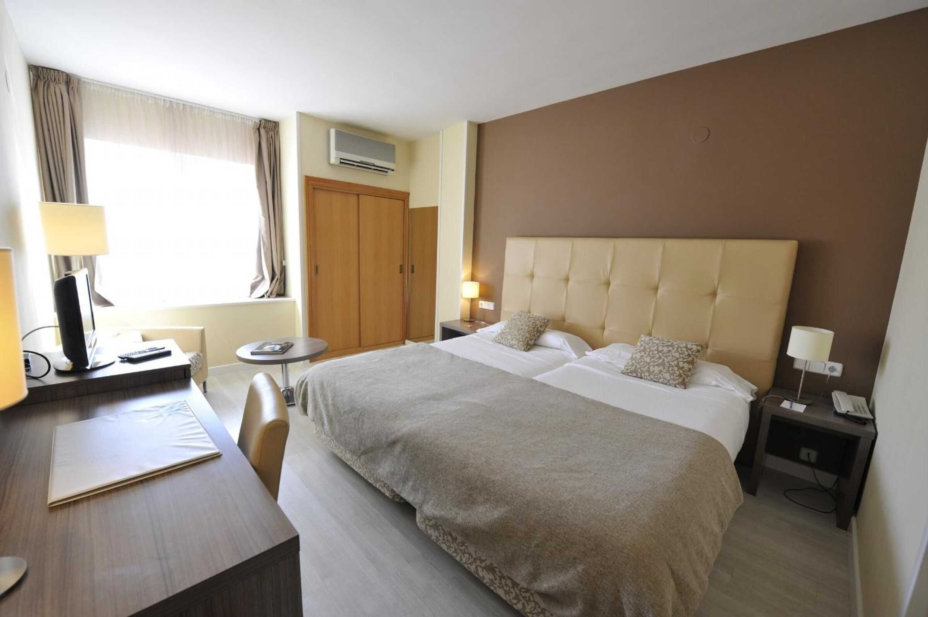 Gift card for Hotel Puerta de Segovia Gift card for Hotel Puerta de Segovia