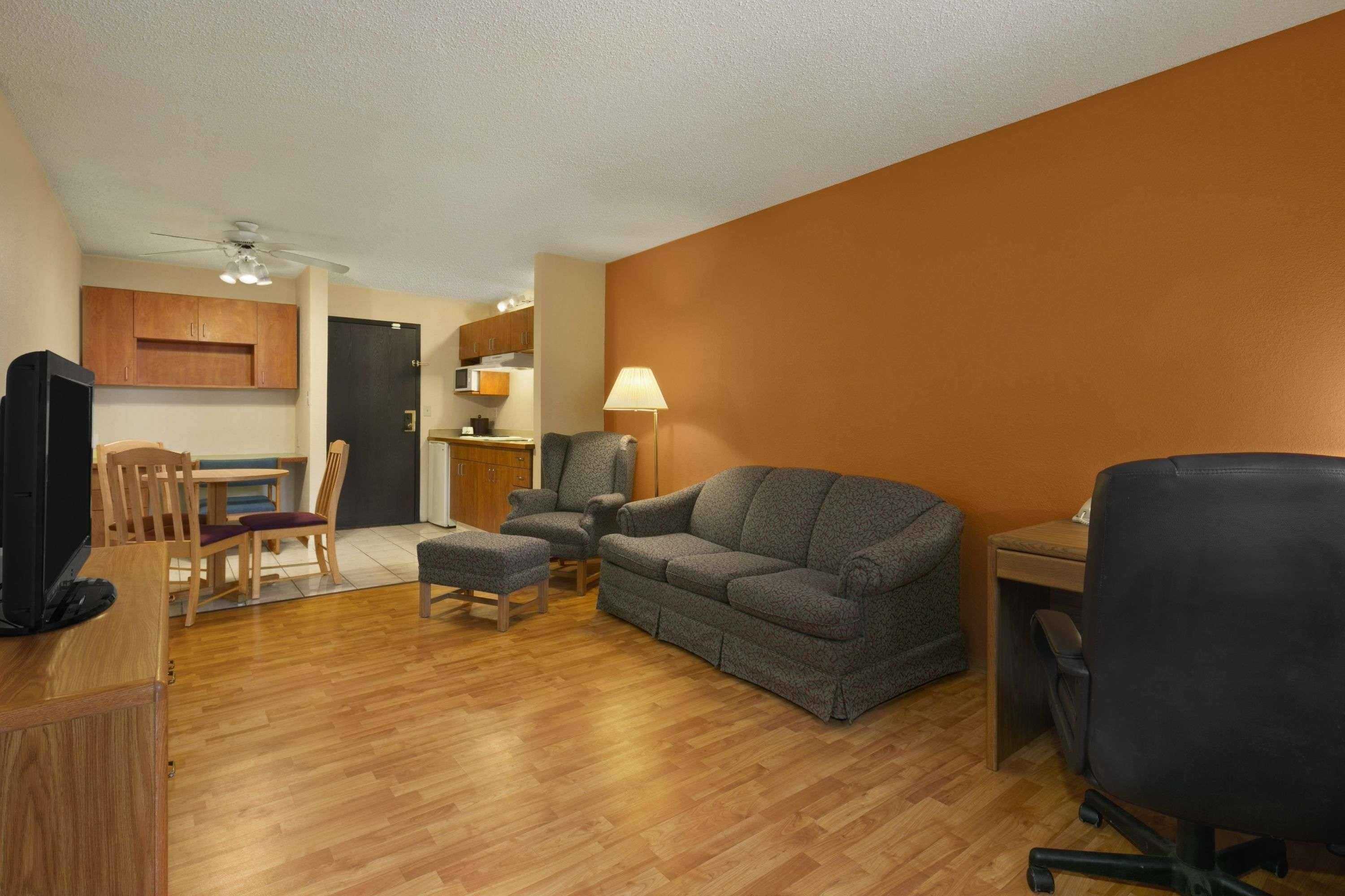 Gift card for Days Inn & Suites by Wyndham Stevens Point Gift card for Days Inn & Suites by Wyndham Stevens Point