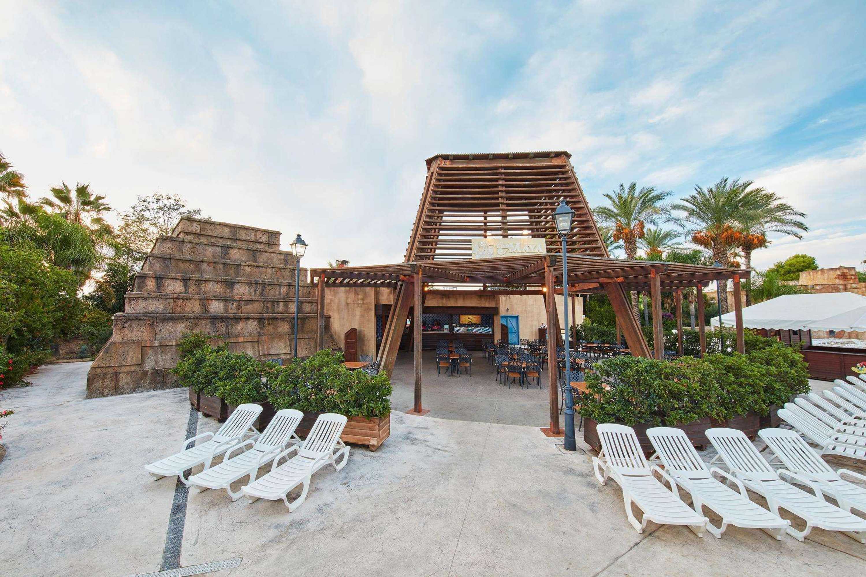 Gift card for Portaventura Hotel El Paso - Includes Unlimited Access to Portaventura Park & 1 Access to Ferrari Land Gift card for Portaventura Hotel El Paso - Includes Unlimited Access to Portaventura Park & 1 Access to Ferrari Land