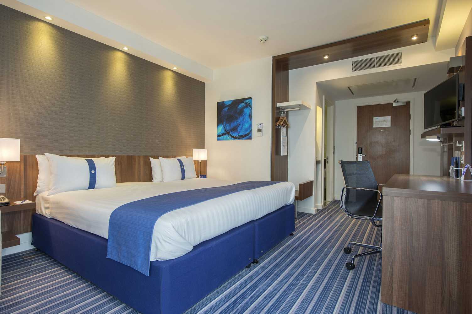 Gift card for Holiday Inn Express Sheffield City Centre by Ihg Gift card for Holiday Inn Express Sheffield City Centre by Ihg