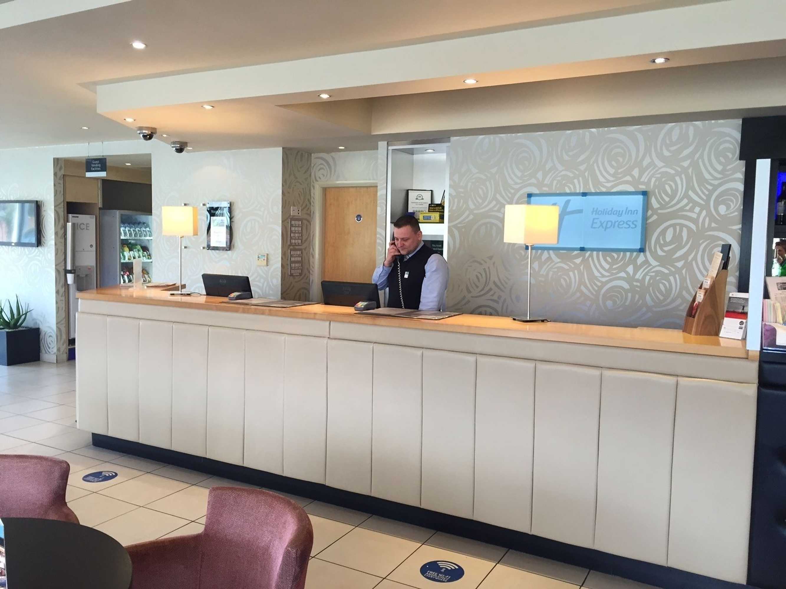 Gift card for Holiday Inn Express Chester - Racecourse by Ihg Gift card for Holiday Inn Express Chester - Racecourse by Ihg