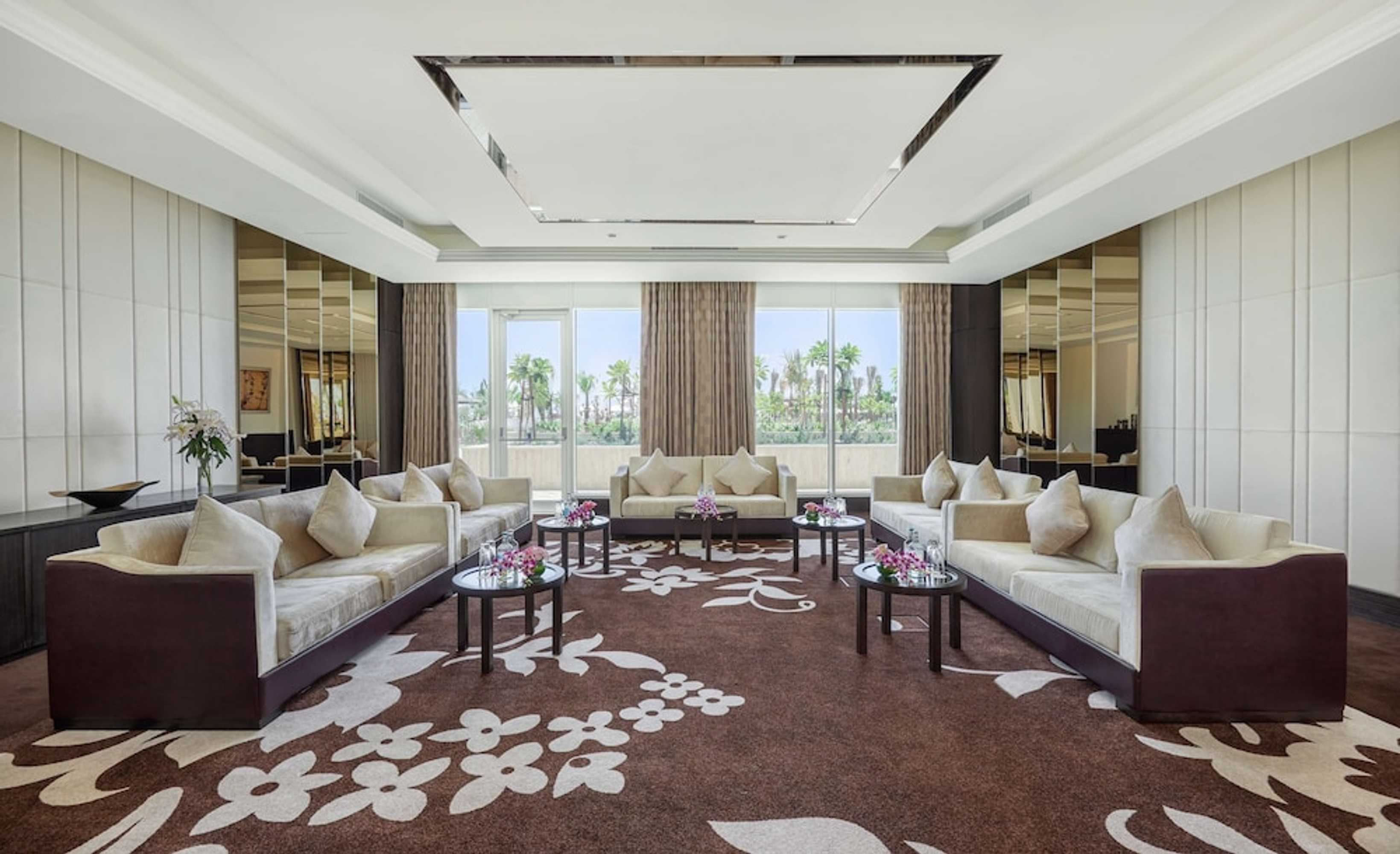Gift card for Waldorf Astoria Dubai Palm Jumeirah Gift card for Waldorf Astoria Dubai Palm Jumeirah