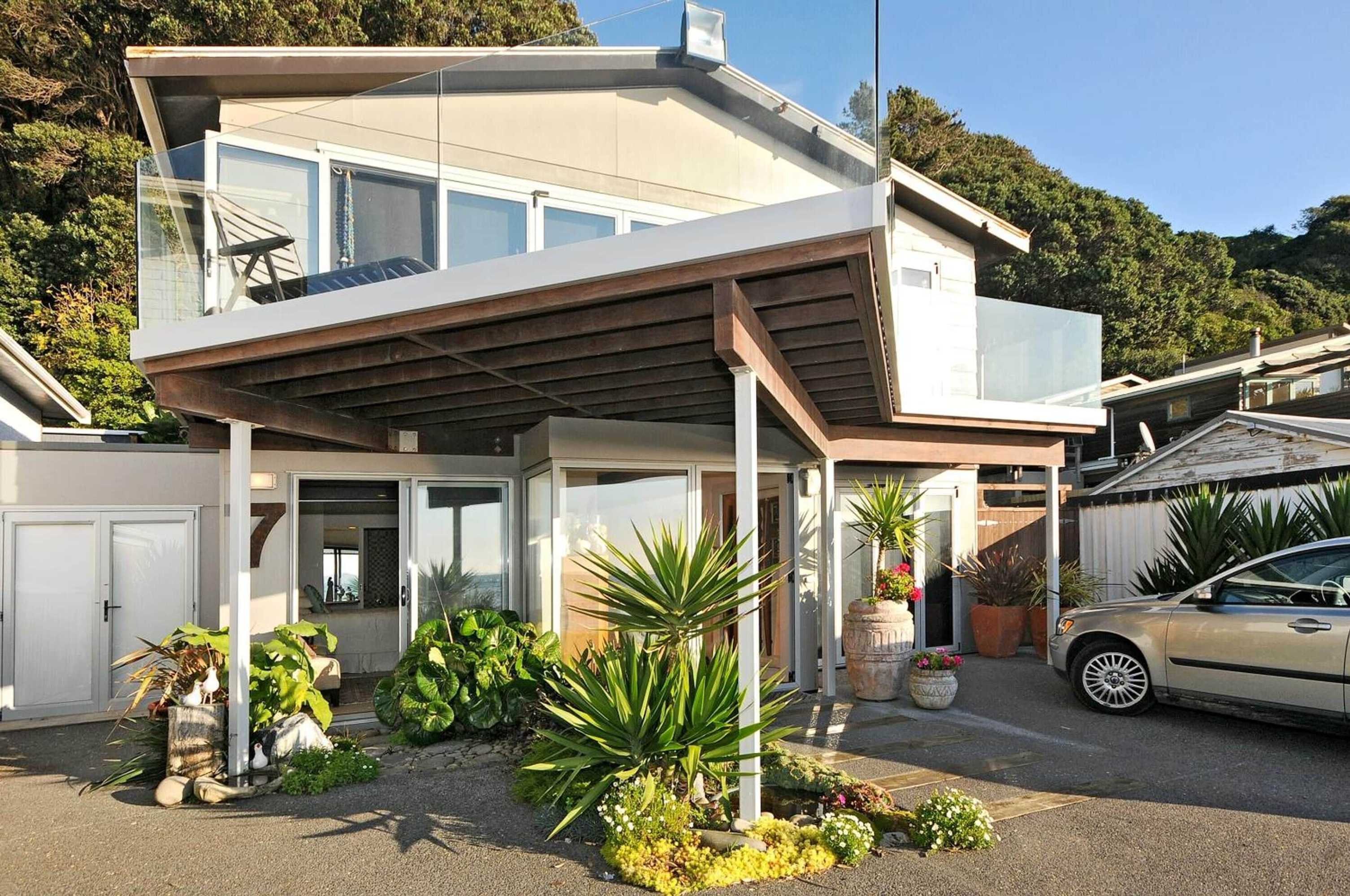 Gift card for Kapiti Waves Bed & Breakfast Gift card for Kapiti Waves Bed & Breakfast