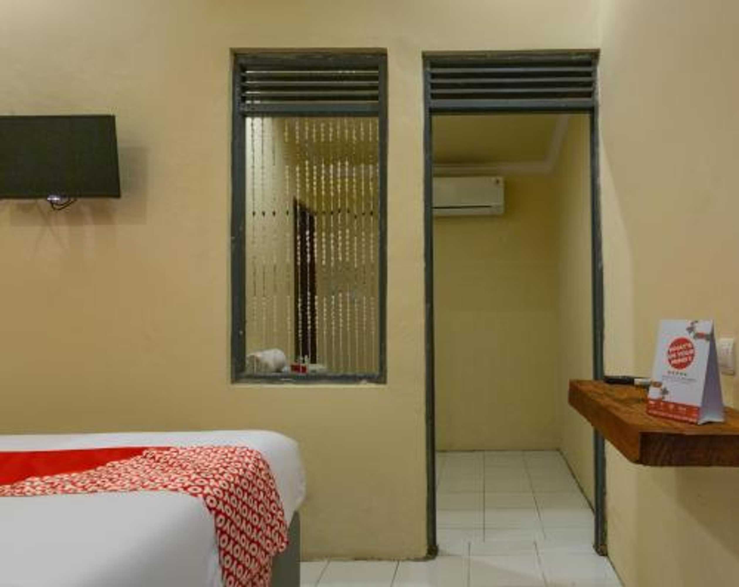 Gift card for Hotel Triana by Oyo Rooms Gift card for Hotel Triana by Oyo Rooms