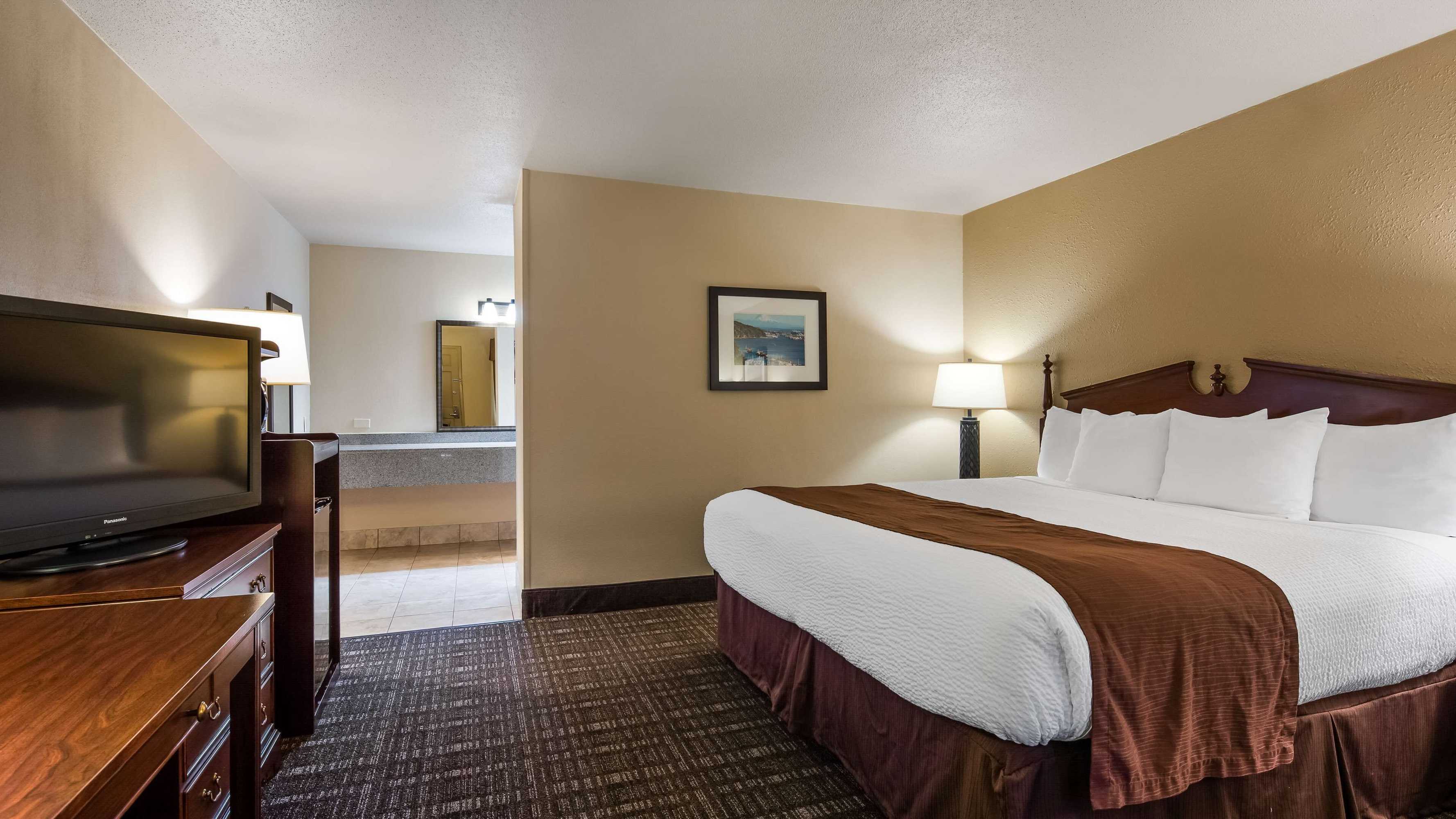 Gift card for Best Western Lakewood- Historic Landmark Gift card for Best Western Lakewood- Historic Landmark