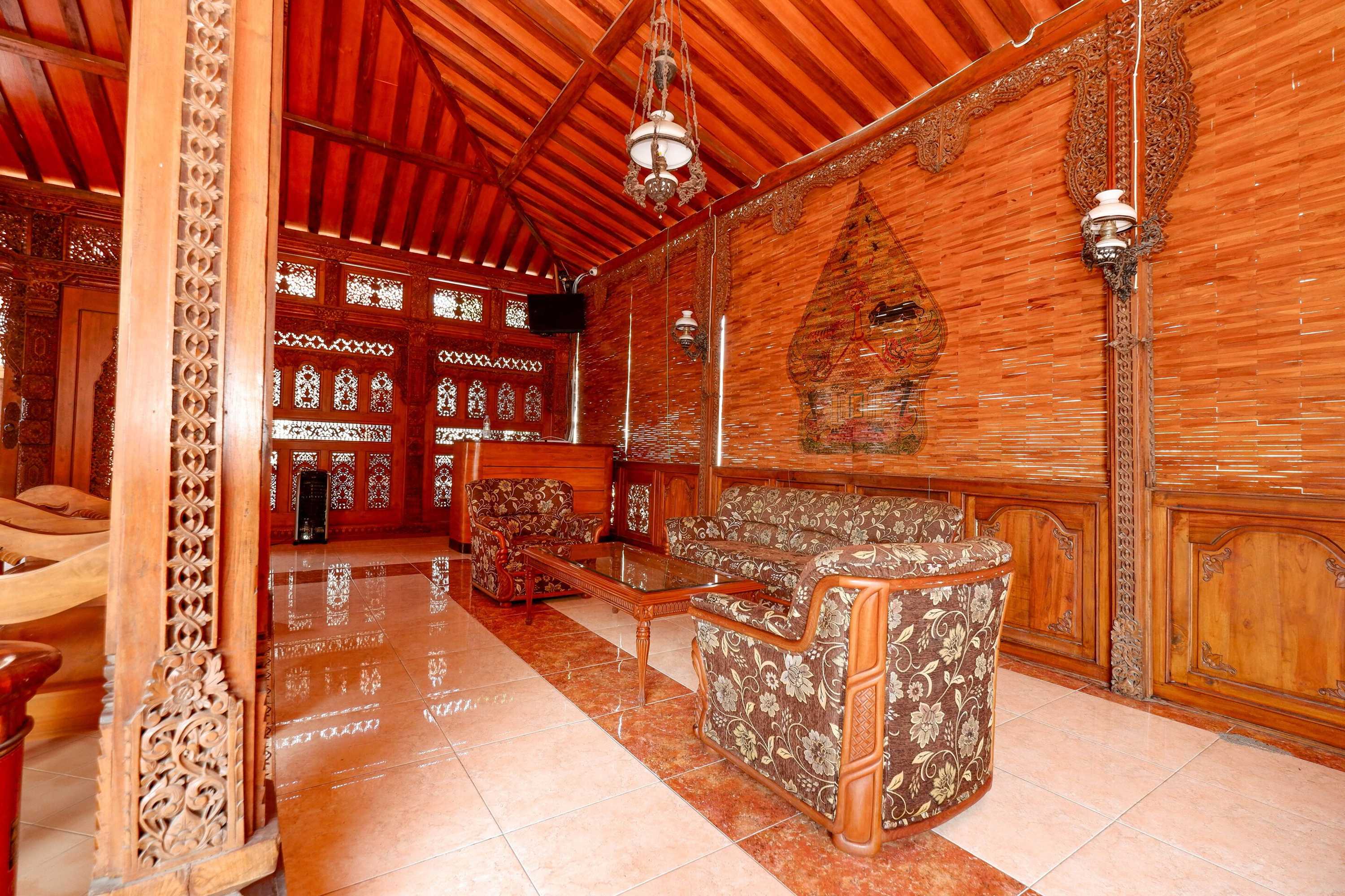 Gift card for Oyo 2327 Pagsis Village