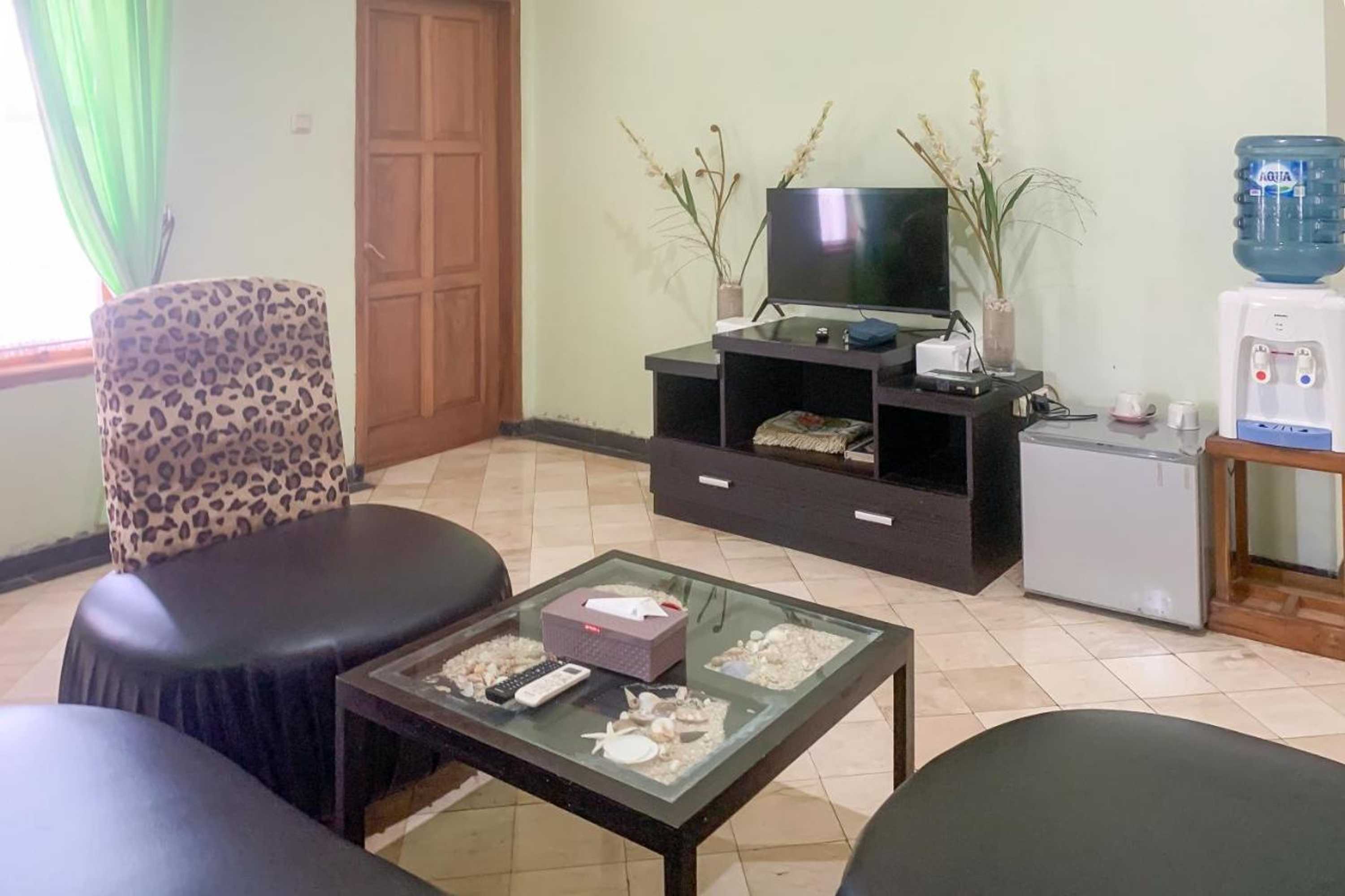 Gift card for Reddoorz Resort Hotel Anb Pameungpeuk Garut Gift card for Reddoorz Resort Hotel Anb Pameungpeuk Garut