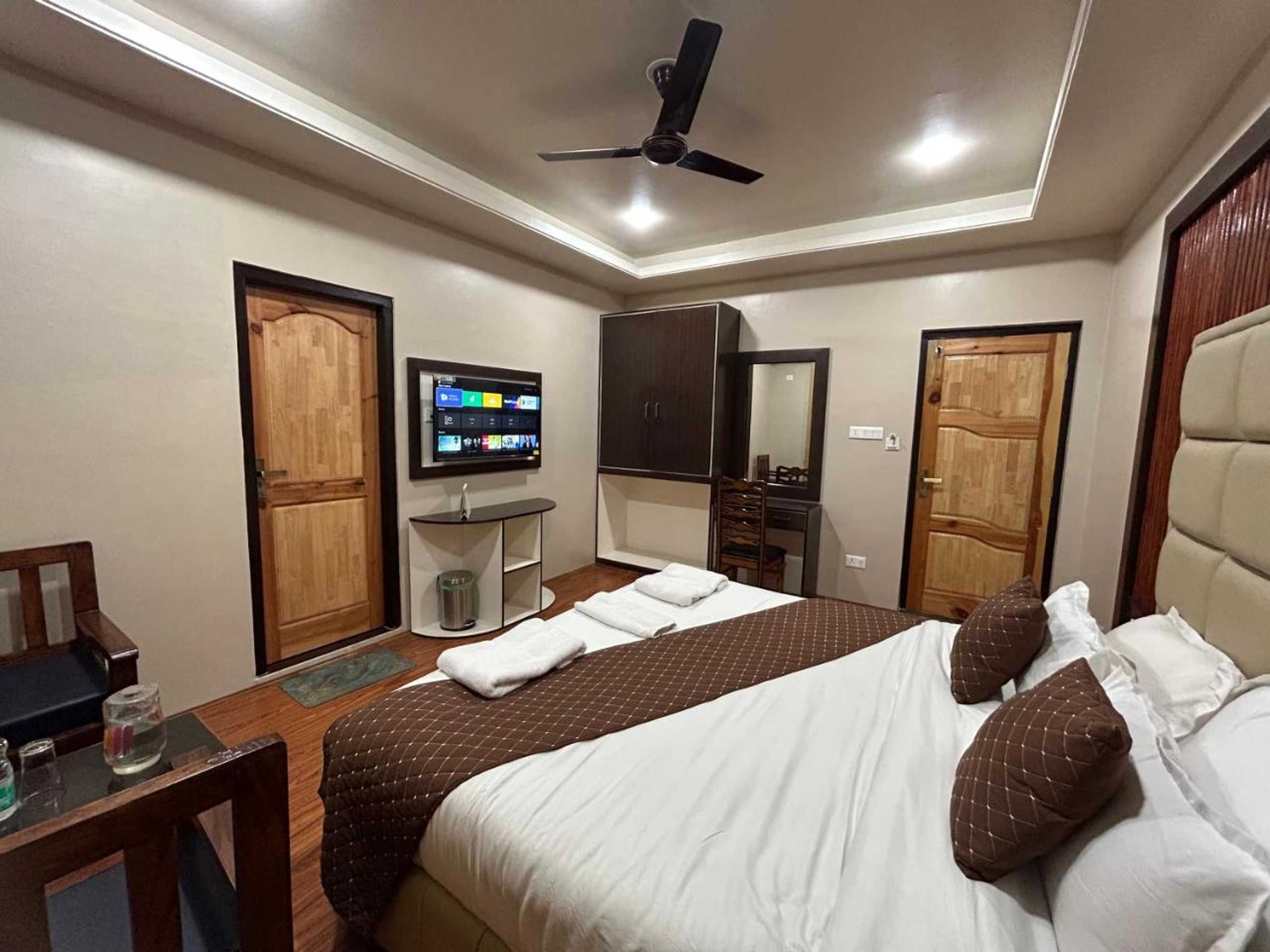 Gift card for Fair Mount, Airport Road, Humhama Srinagar