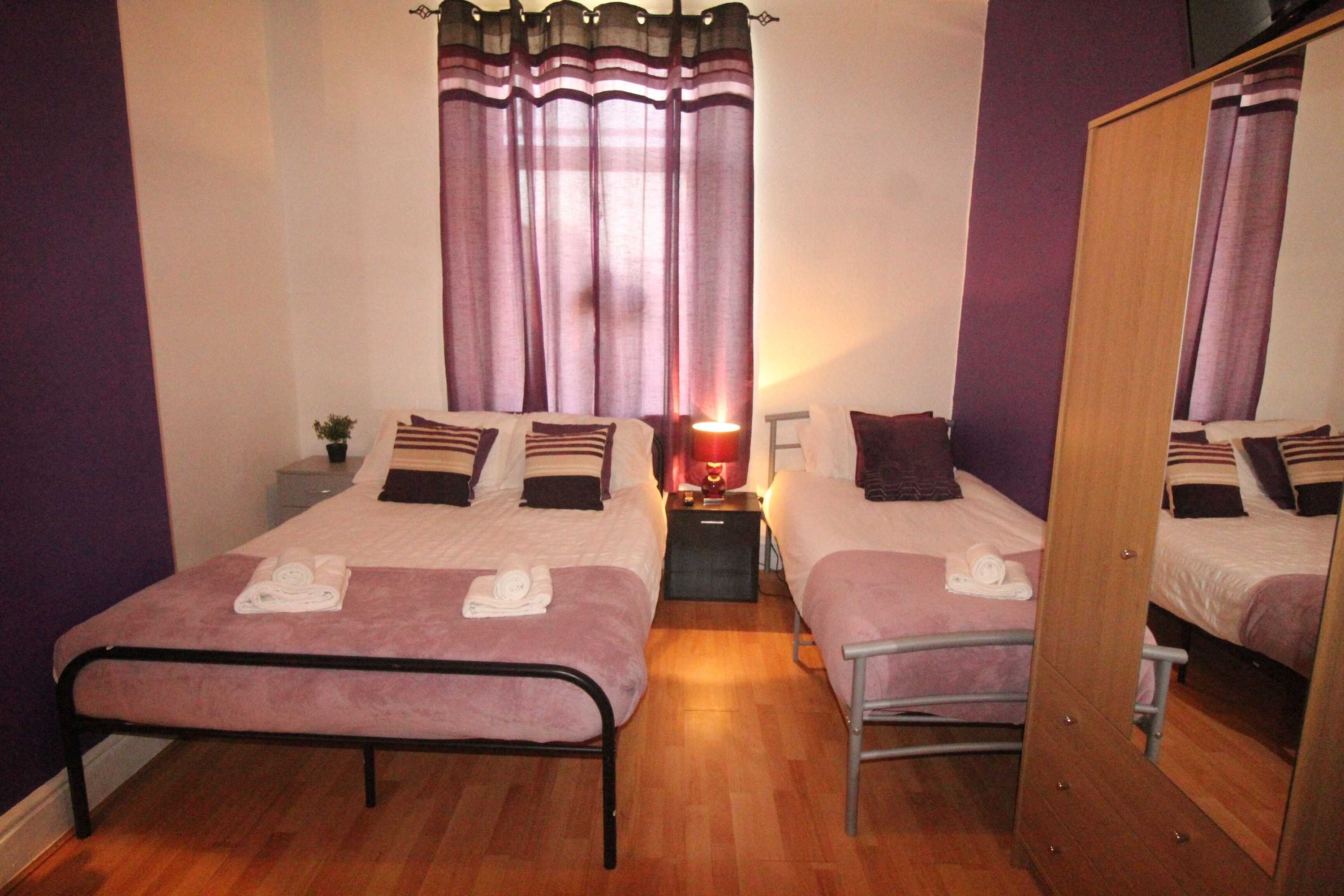 Gift card for Lundwood House Barnsley by Smart Corporate Stays