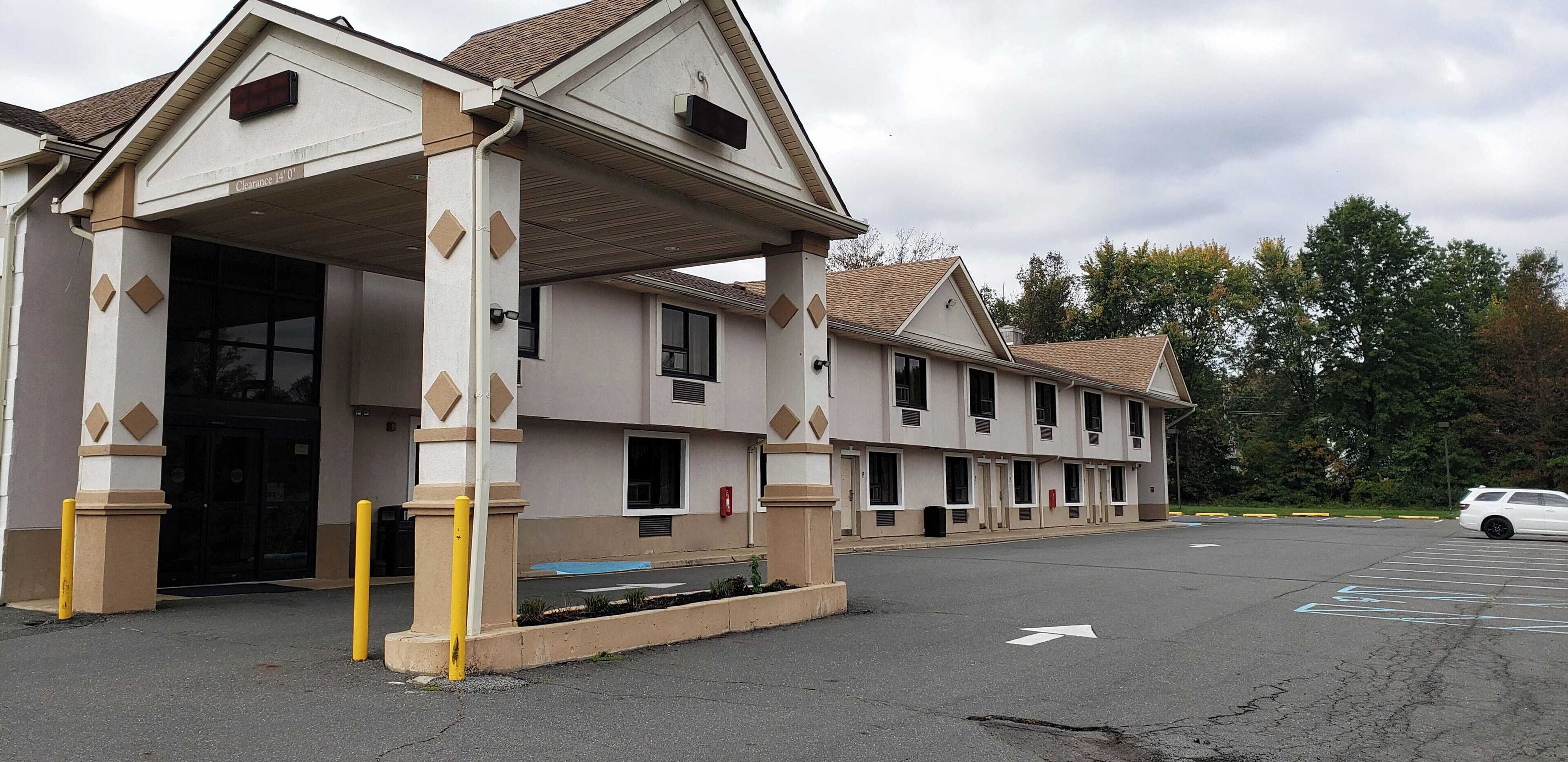 Gift card for Motel 6 East Windsor, NJ - Hightstown Gift card for Motel 6 East Windsor, NJ - Hightstown