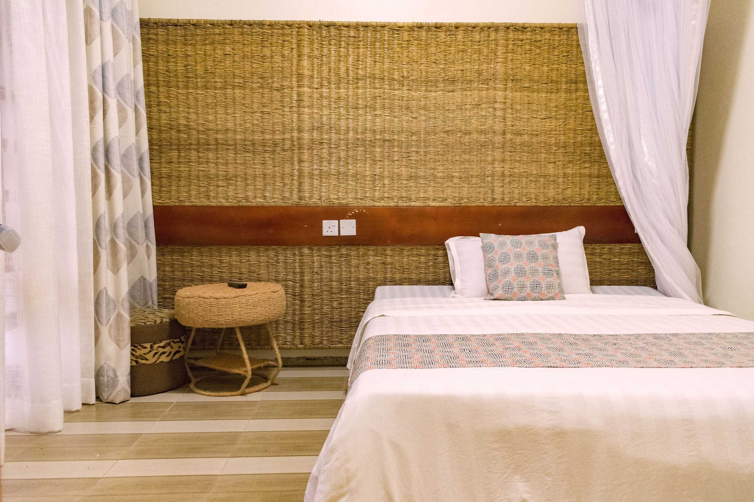 Gift card for Tooro Fairway Hotel Gift card for Tooro Fairway Hotel