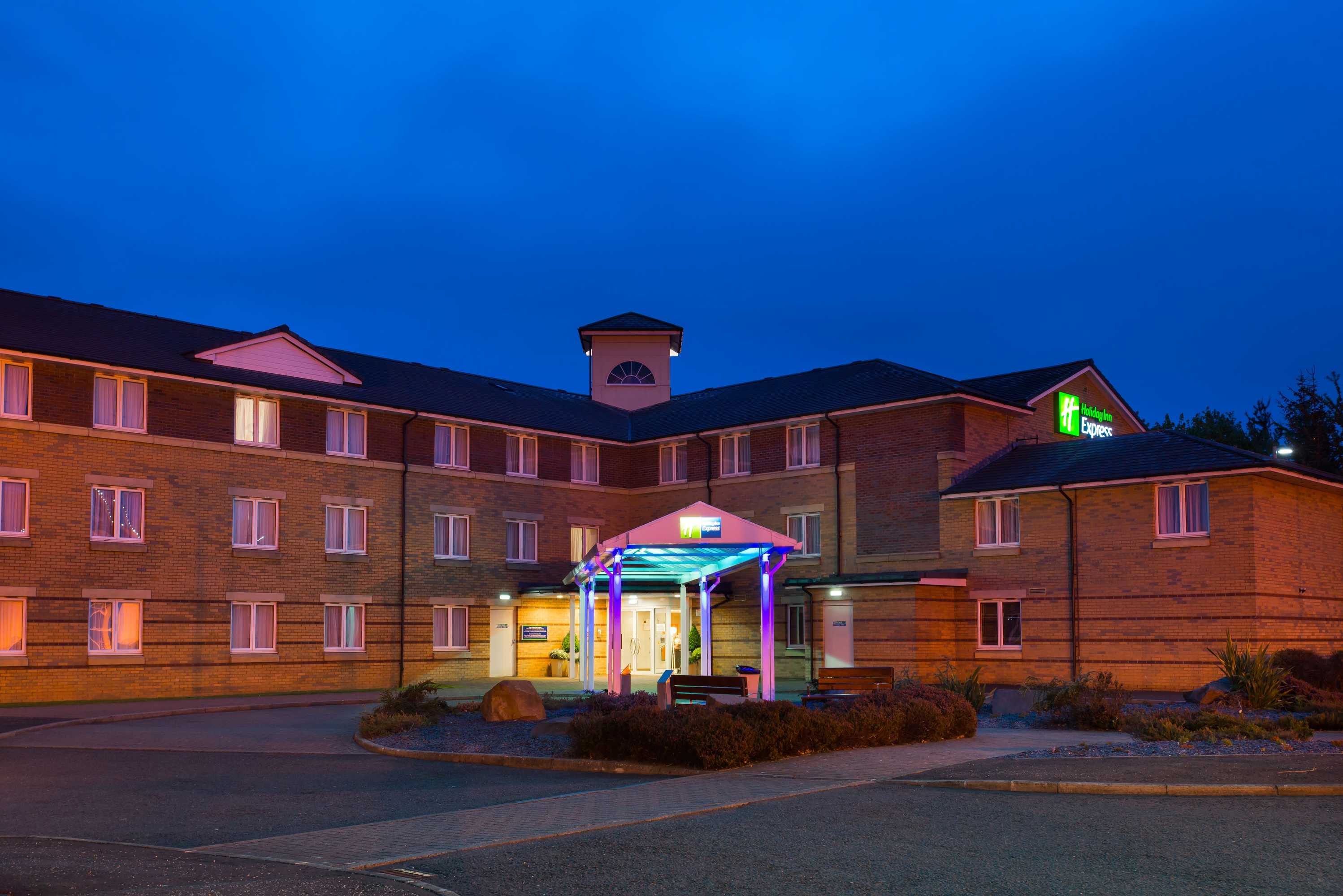 Gift card for Holiday Inn Express Stirling by Ihg Gift card for Holiday Inn Express Stirling by Ihg