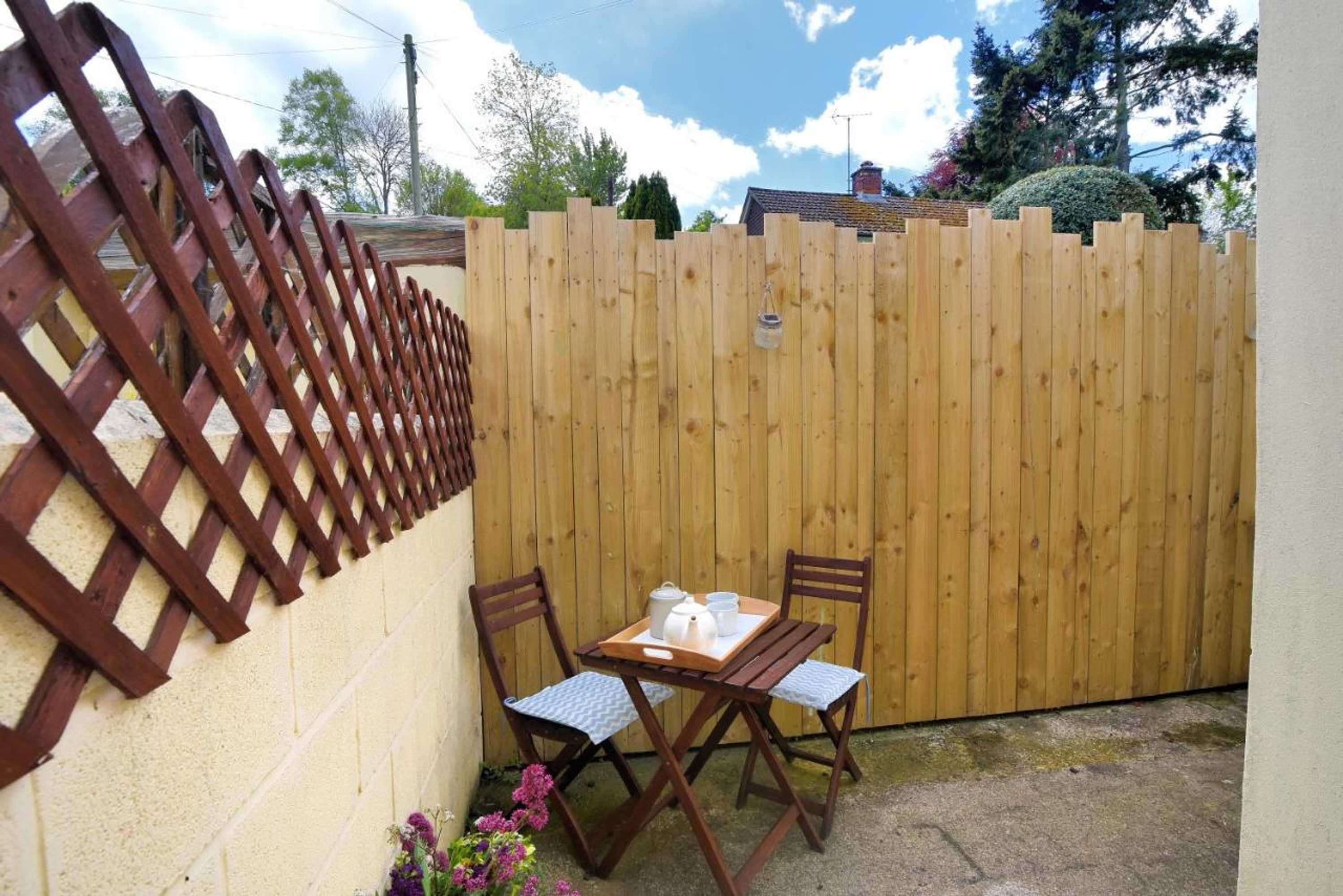 Gift card for 1 New Inn Corner