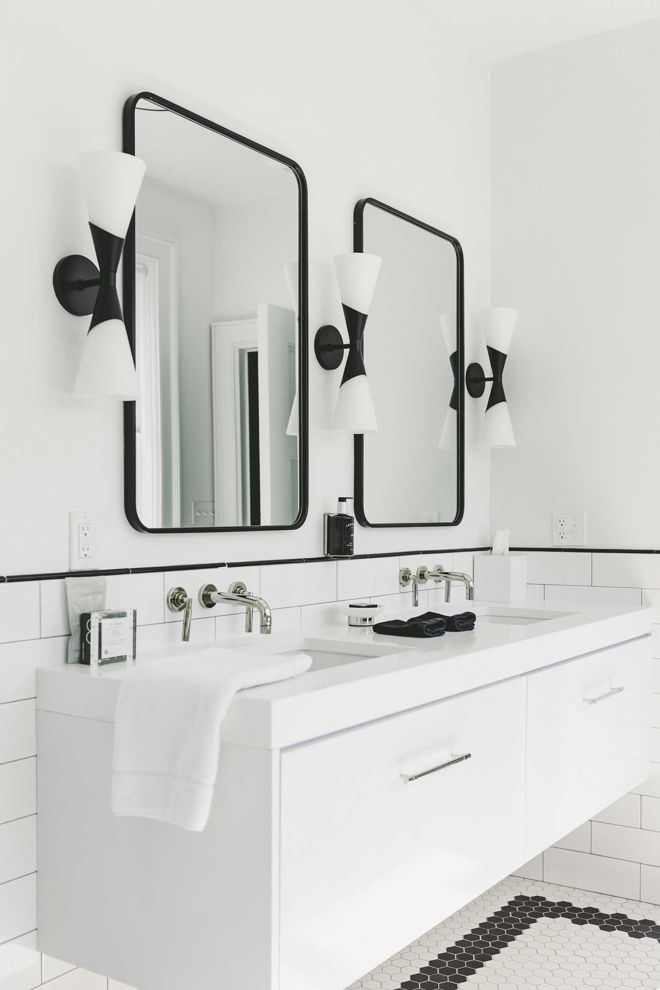 Gift card for The Amelia Gift card for The Amelia