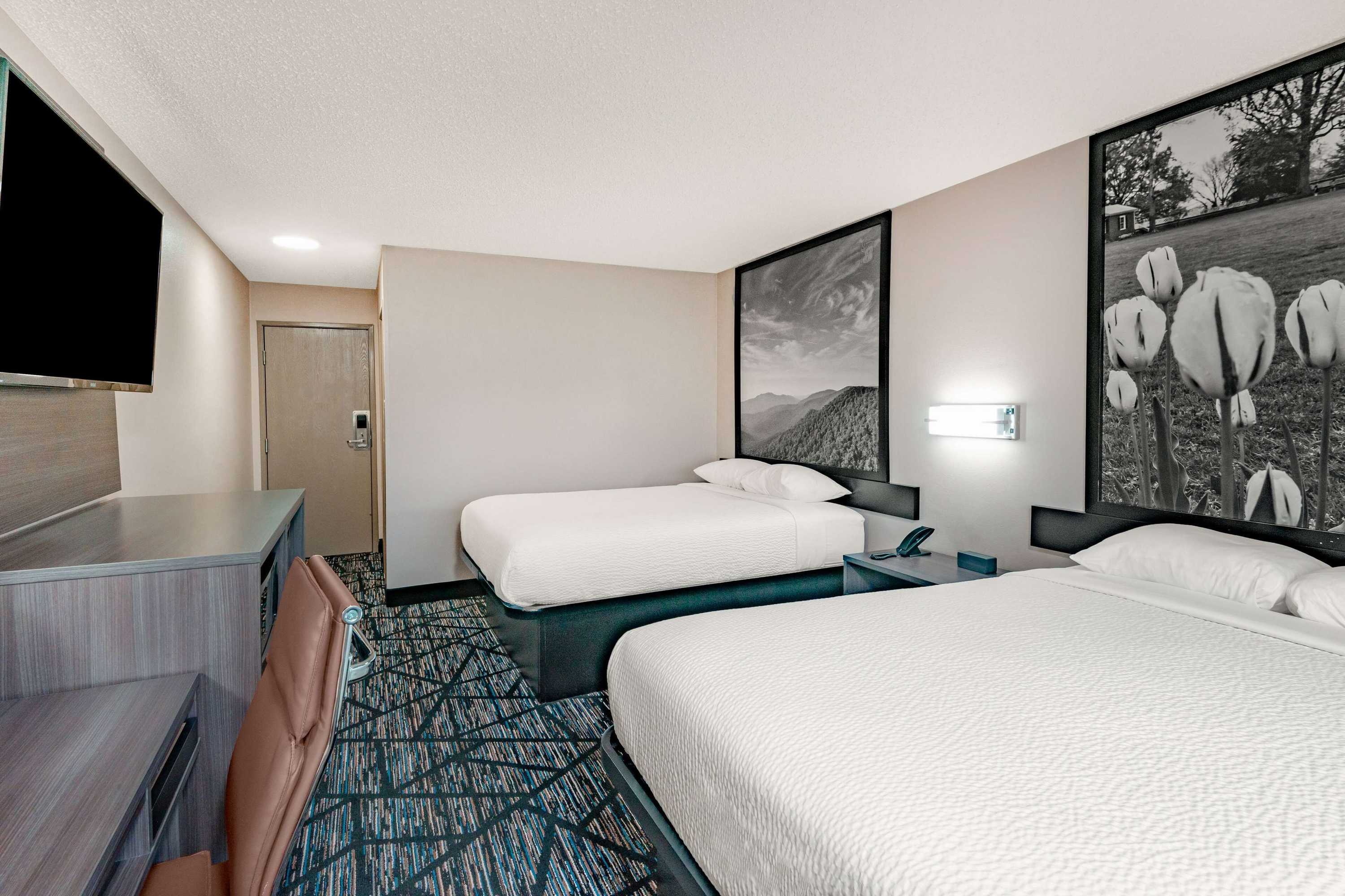 Gift card for Super 8 by Wyndham Charlottesville Gift card for Super 8 by Wyndham Charlottesville