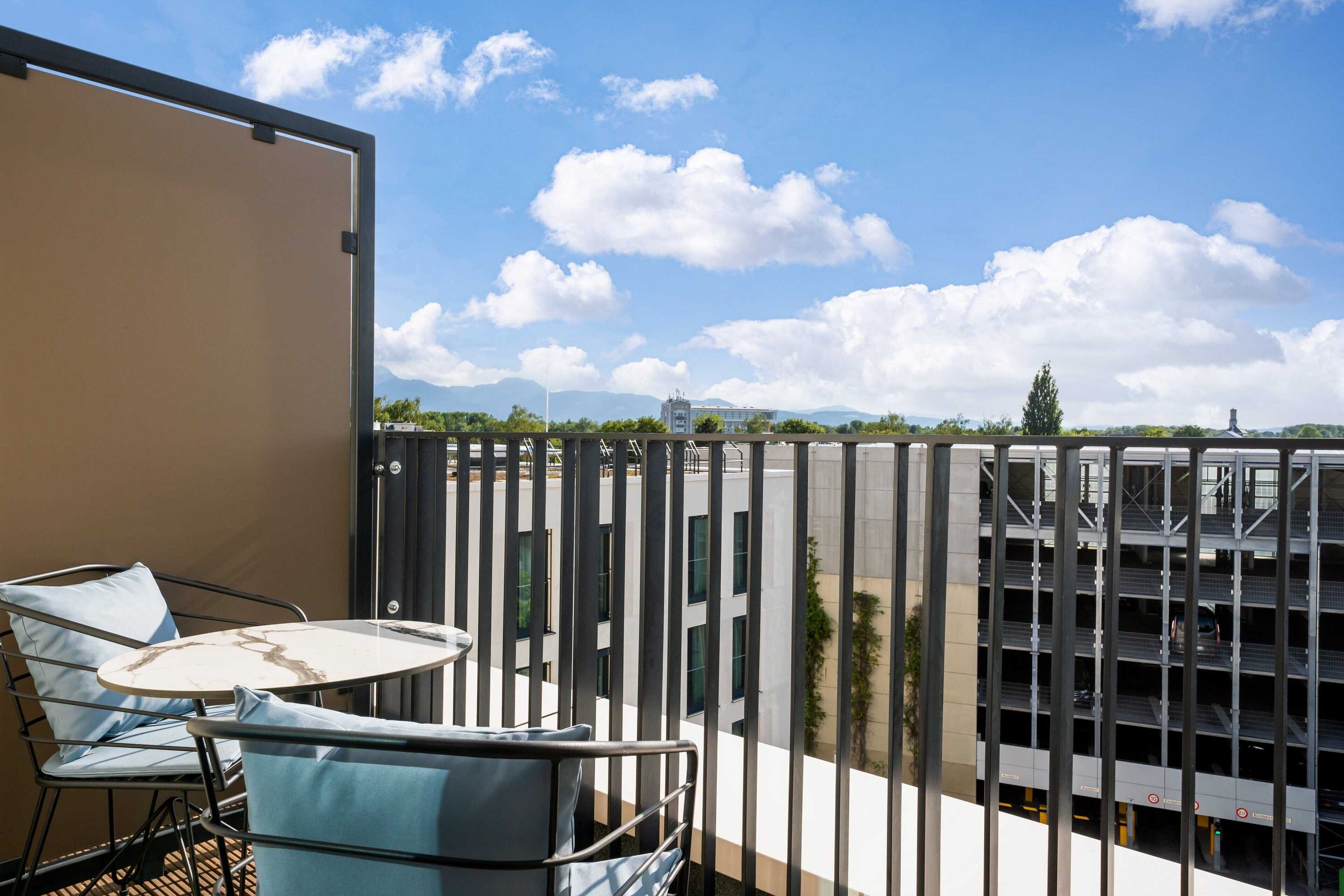 Gift card for Holiday Inn Express Rosenheim by Ihg Gift card for Holiday Inn Express Rosenheim by Ihg