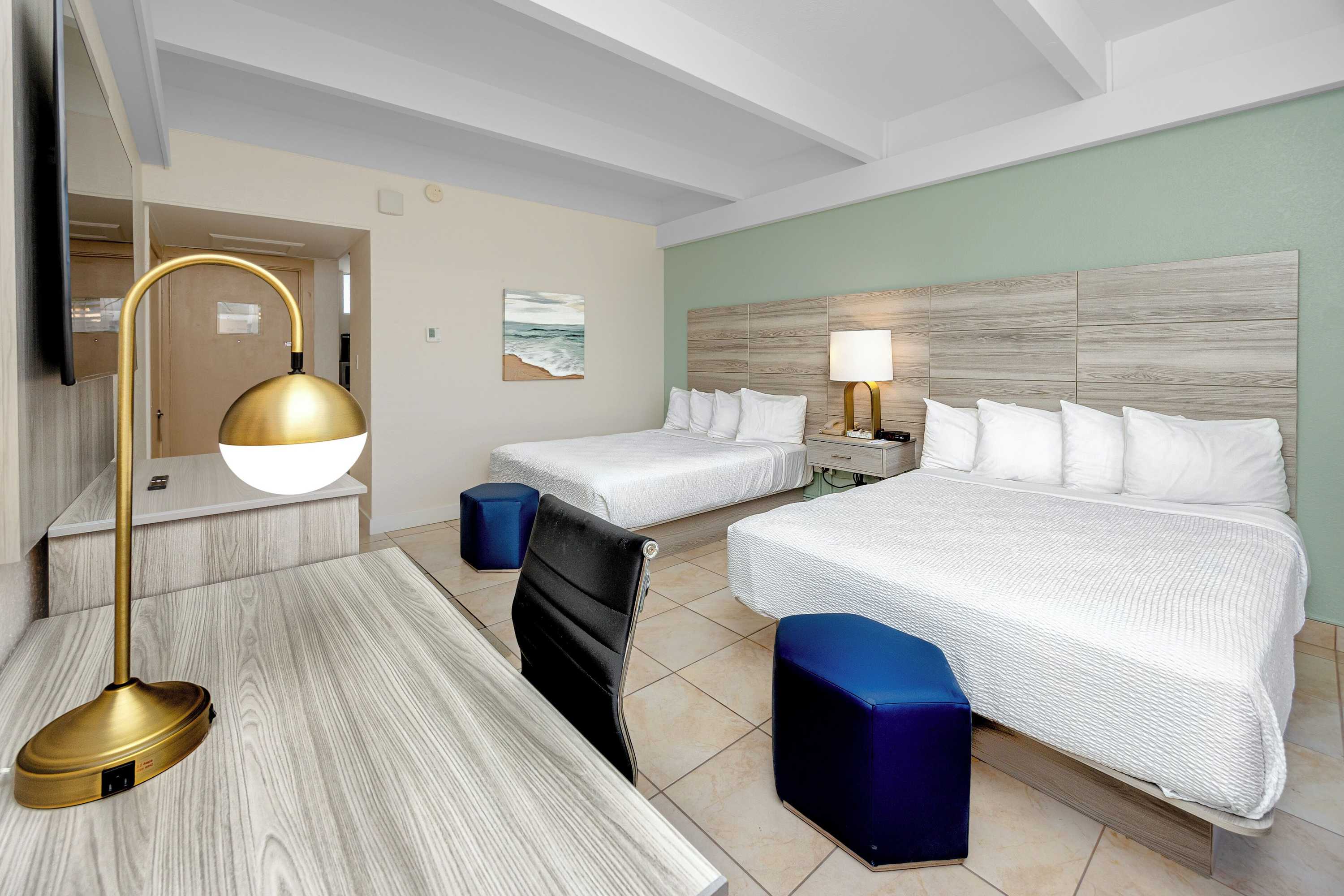Gift card for Best Western Plus Yacht Harbor Inn Gift card for Best Western Plus Yacht Harbor Inn
