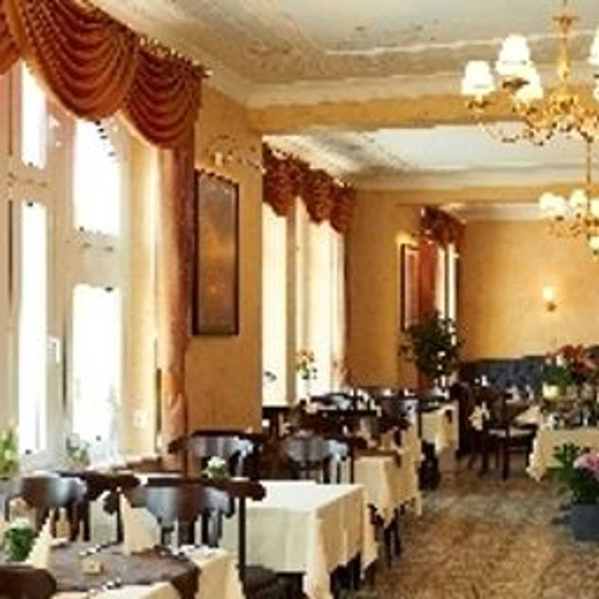 Gift card for Alte Landratsvilla Hotel Bender Gift card for Alte Landratsvilla Hotel Bender