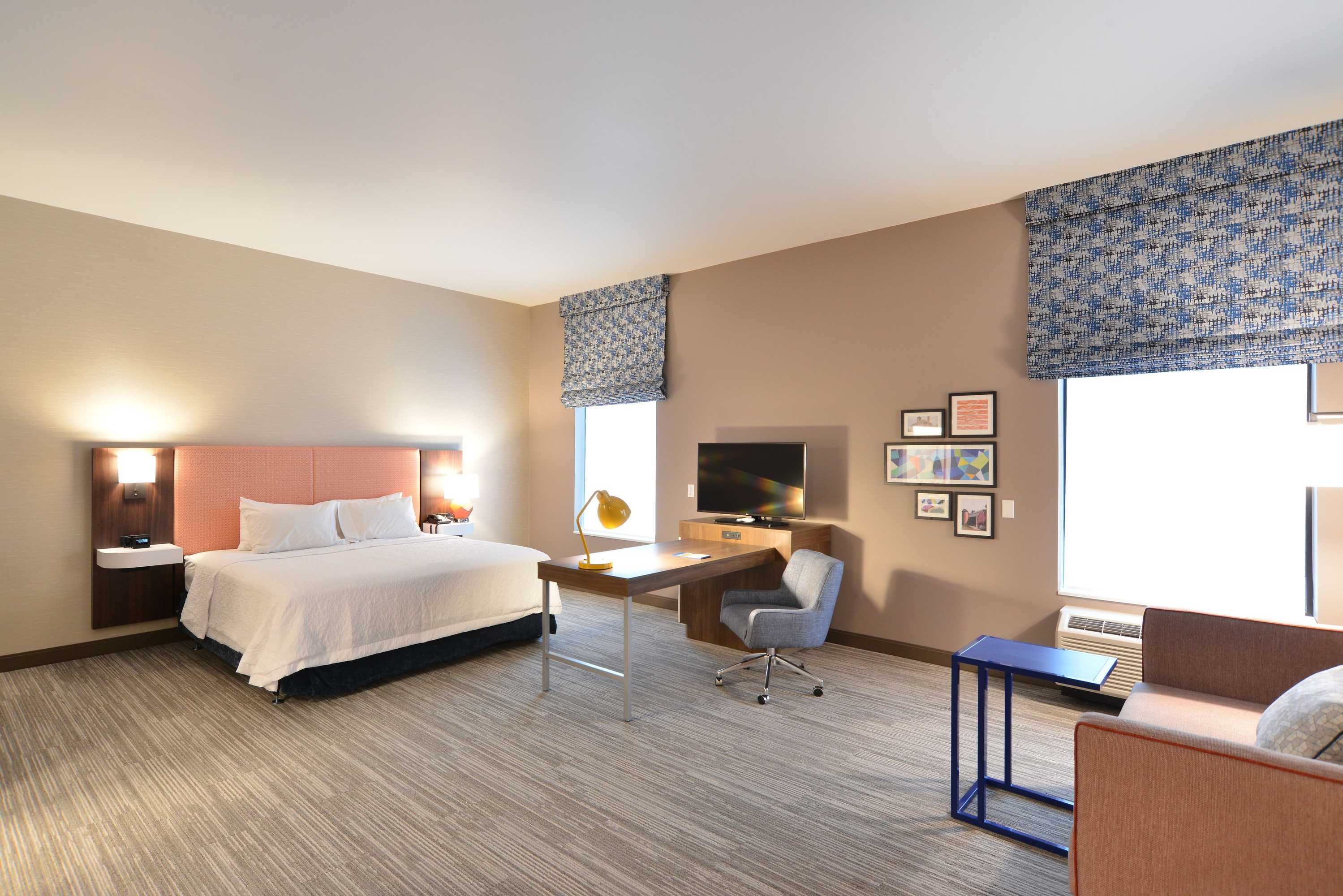 Gift card for Hampton Inn & Suites Menomonie-Uw Stout