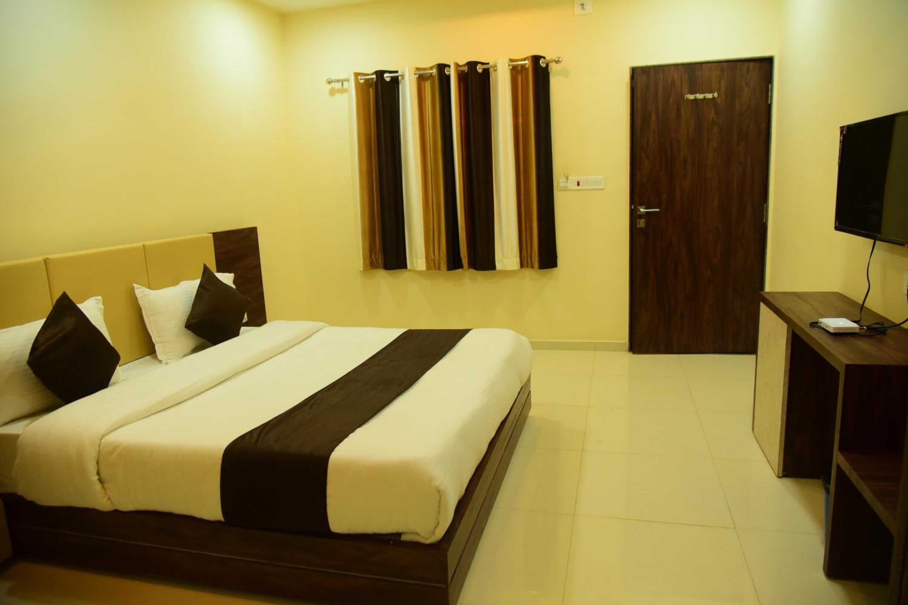 Gift card for Hotel Savera Palace Gift card for Hotel Savera Palace