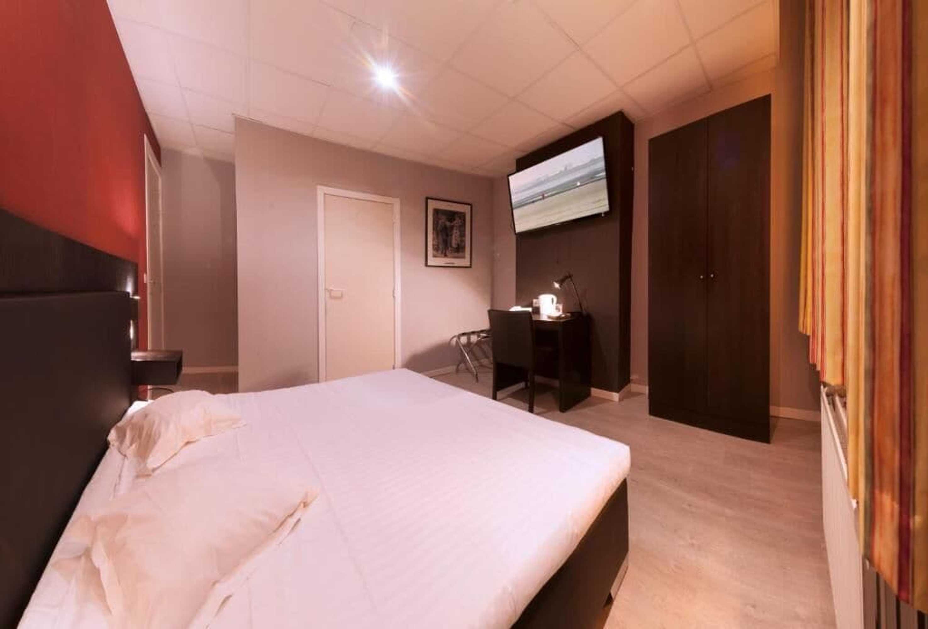 Gift card for Alpha Hotel