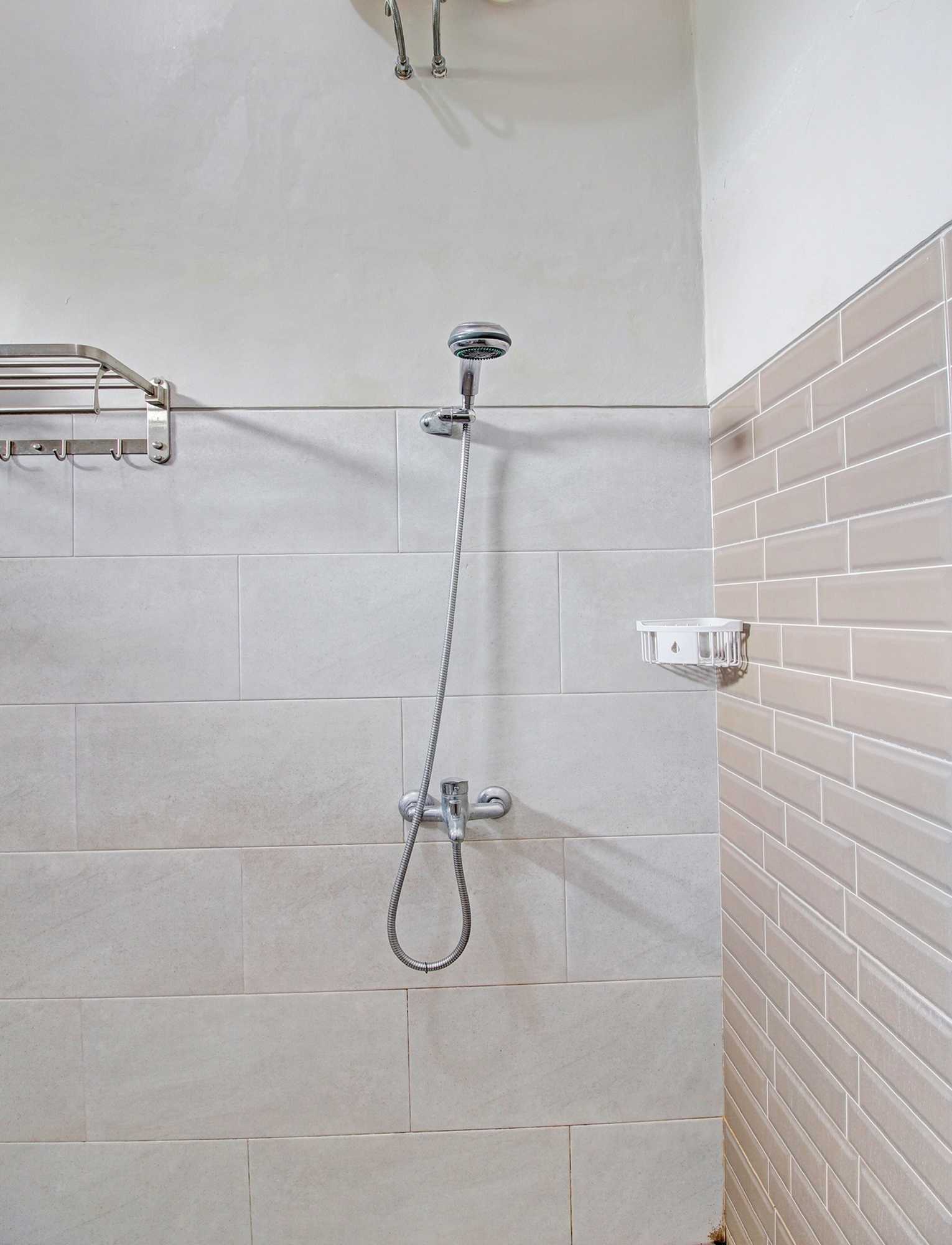 Gift card for Capital O 92250 Hall & Guesthouse Kowapi Syariah Gift card for Capital O 92250 Hall & Guesthouse Kowapi Syariah