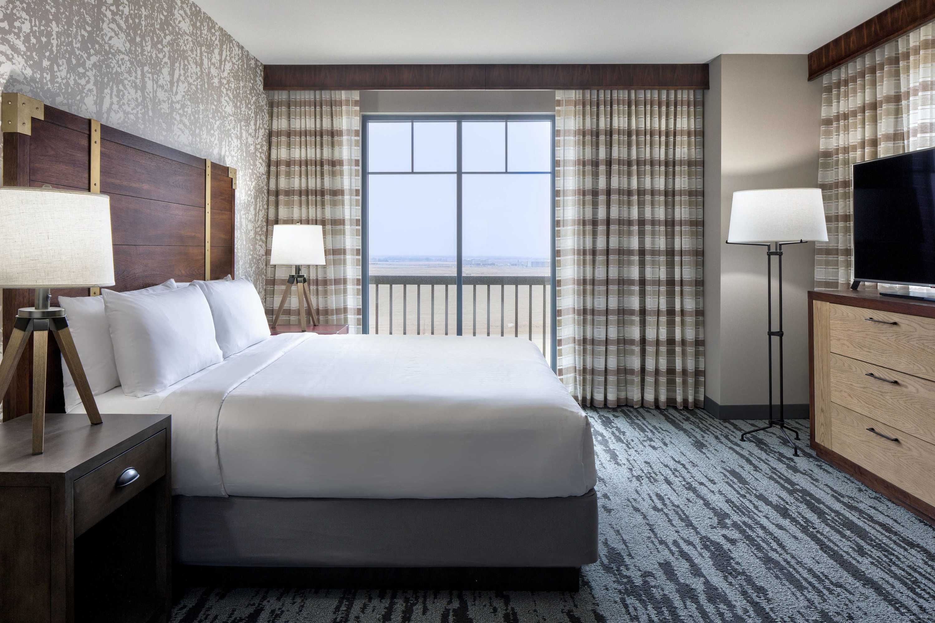 Gift Card for Gaylord Rockies Resort & Convention Center | Roomcard.com