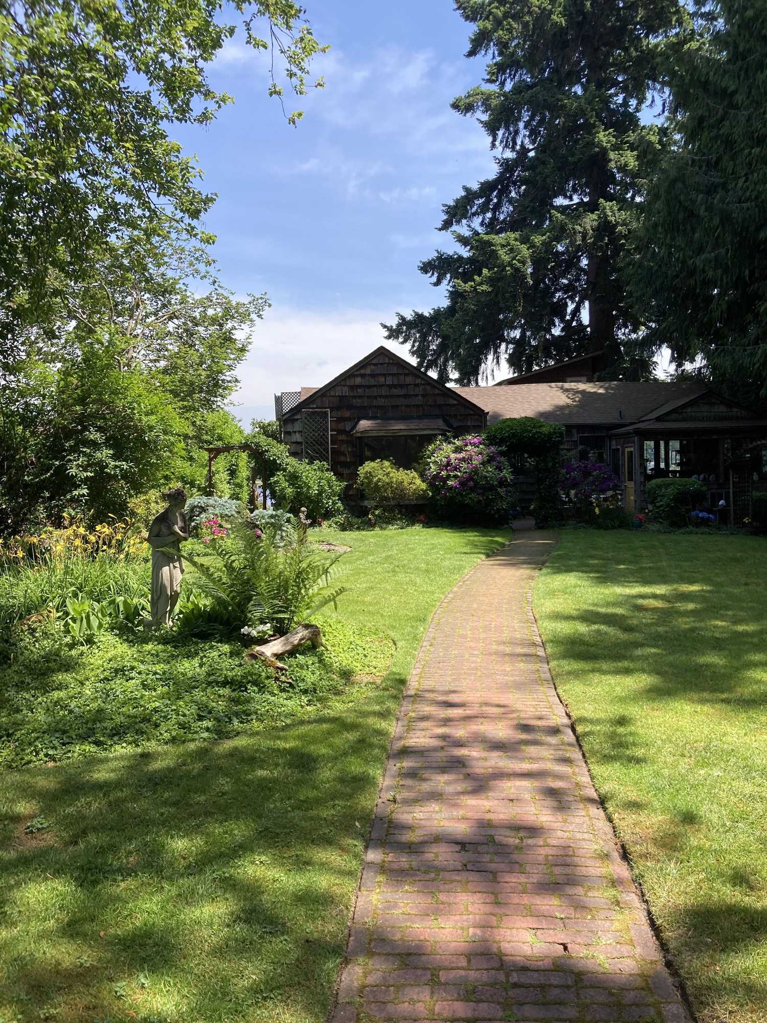 Gift card for Cottage Lake Bed And Breakfast