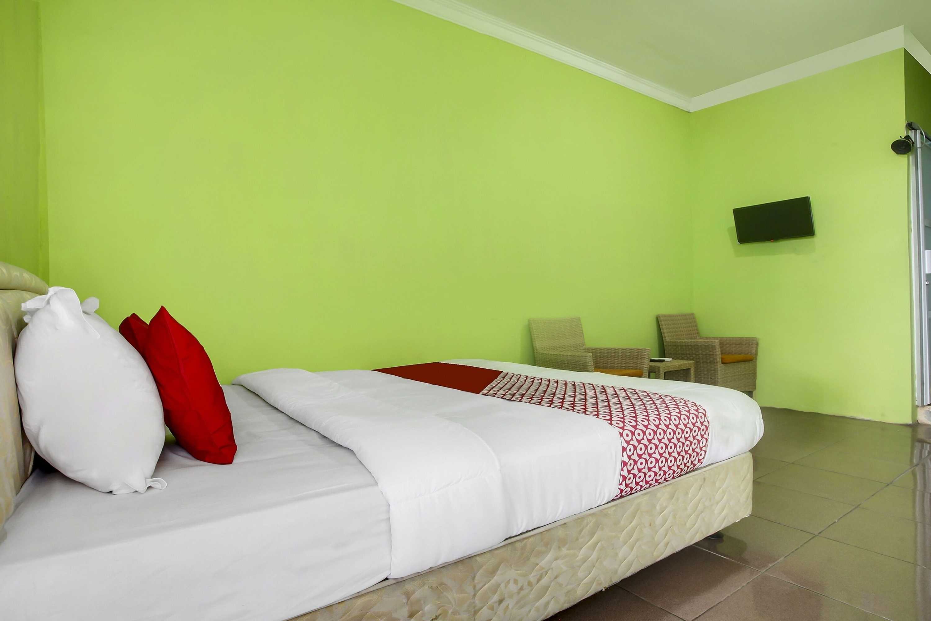 Gift card for Oyo 91005 Cottage Putra Mutun Beach Gift card for Oyo 91005 Cottage Putra Mutun Beach