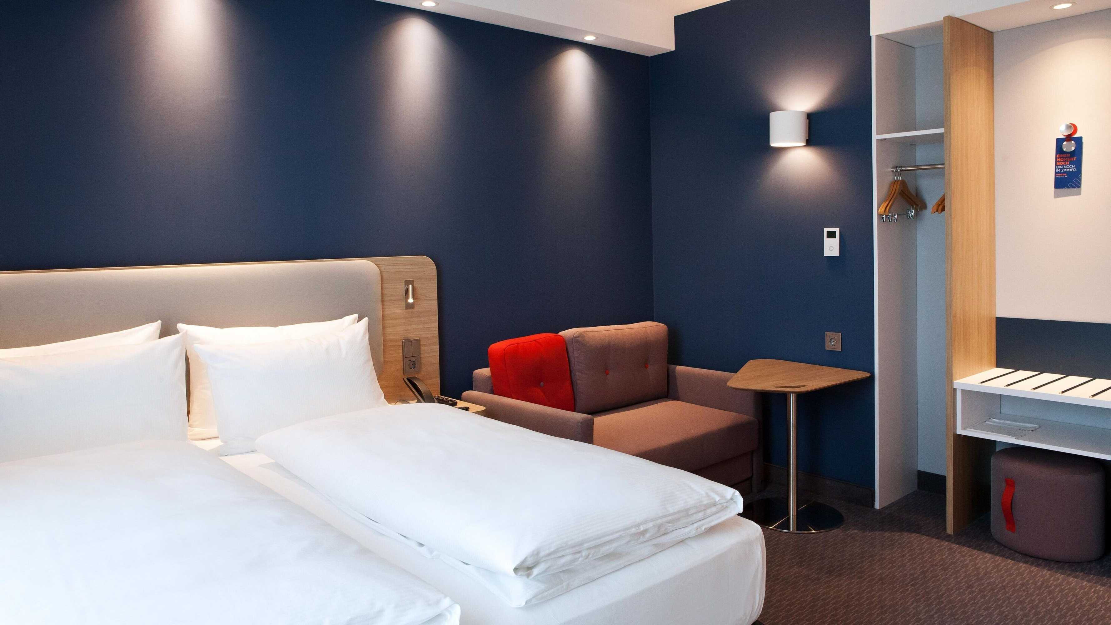 Gift card for Holiday Inn Express Remscheid by Ihg Gift card for Holiday Inn Express Remscheid by Ihg