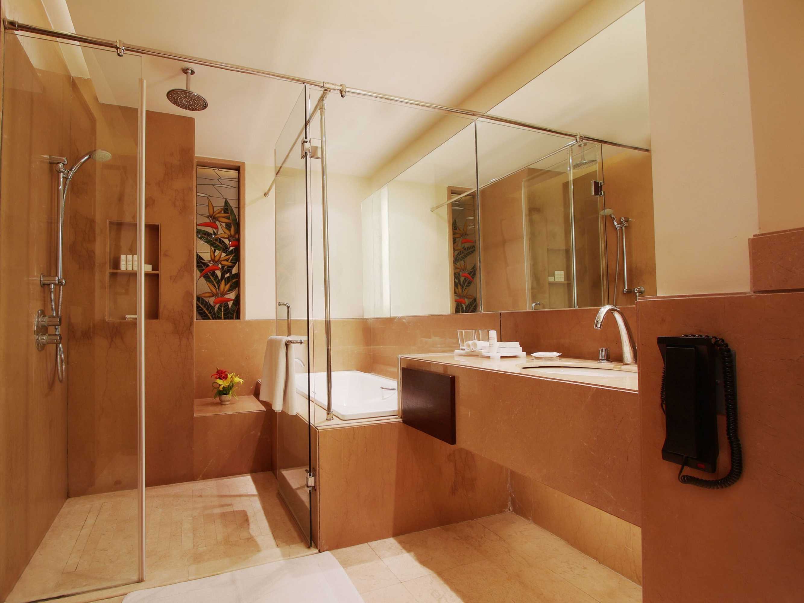 Gift card for Radisson Blu Plaza Hotel Mysore Gift card for Radisson Blu Plaza Hotel Mysore