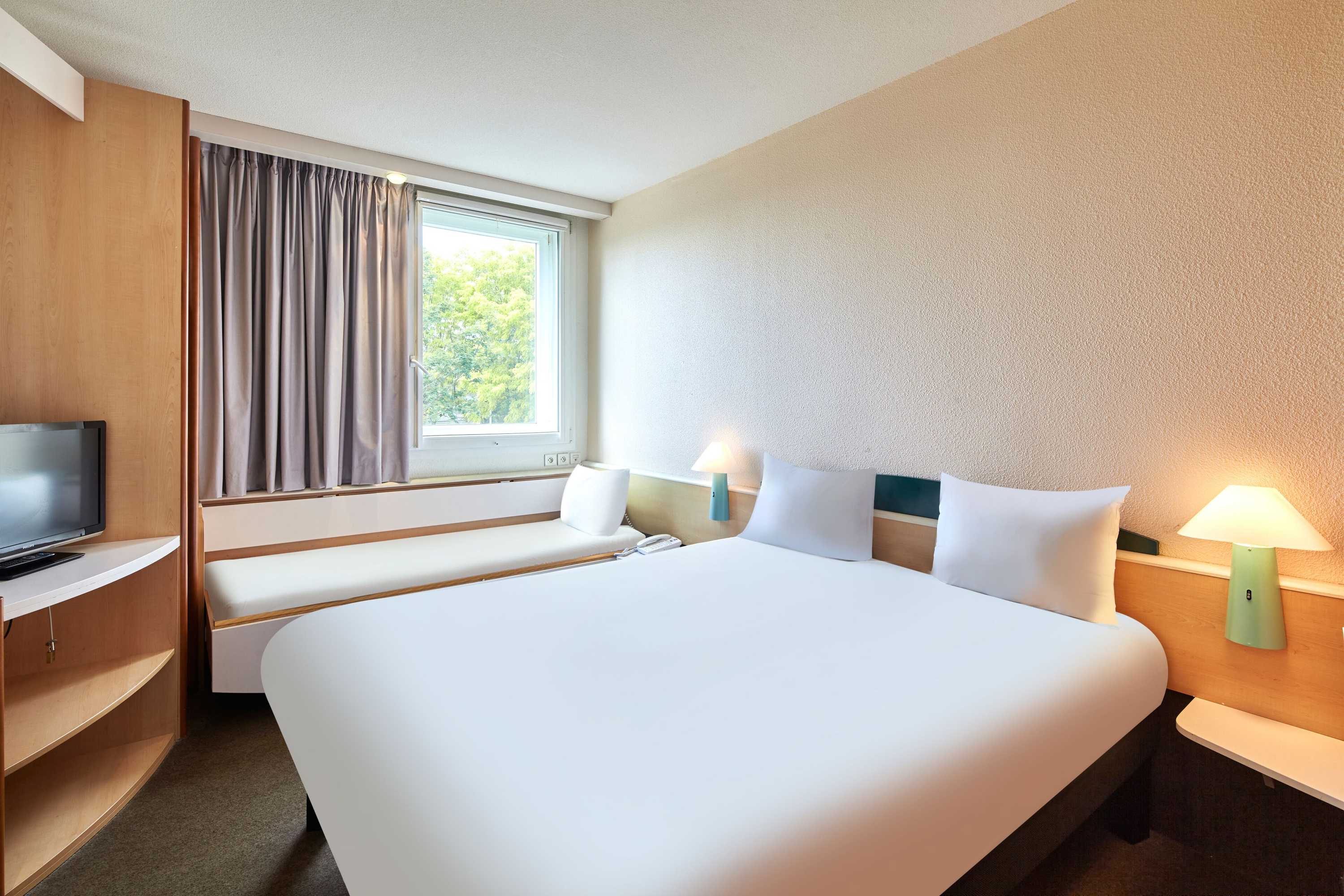 Gift card for B&b Hotel Paris Nord 2 Cdg Aéroport Gift card for B&b Hotel Paris Nord 2 Cdg Aéroport