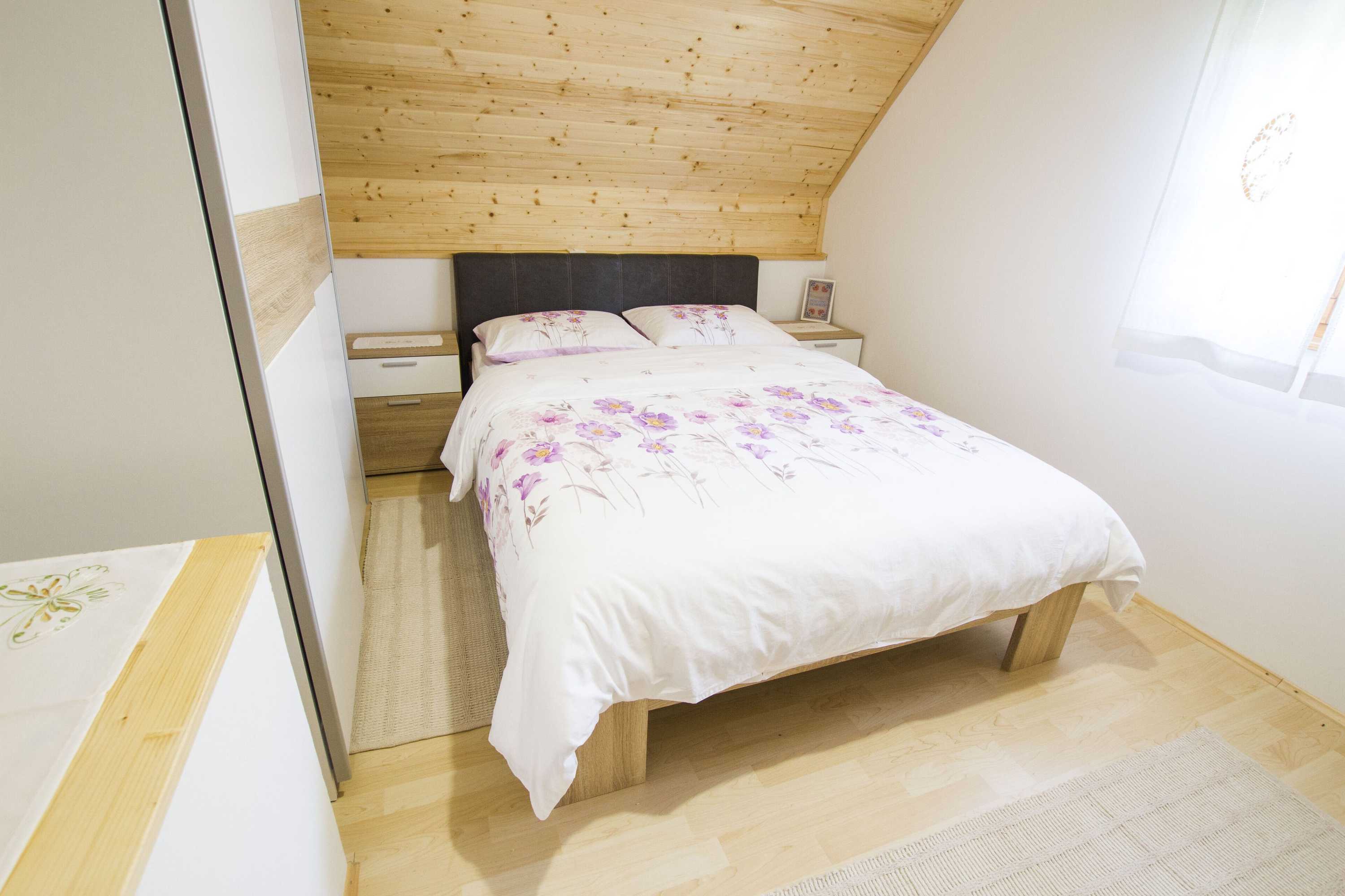 Gift card for Country House Srček With Two Bedrooms And Vineyard View Gift card for Country House Srček With Two Bedrooms And Vineyard View